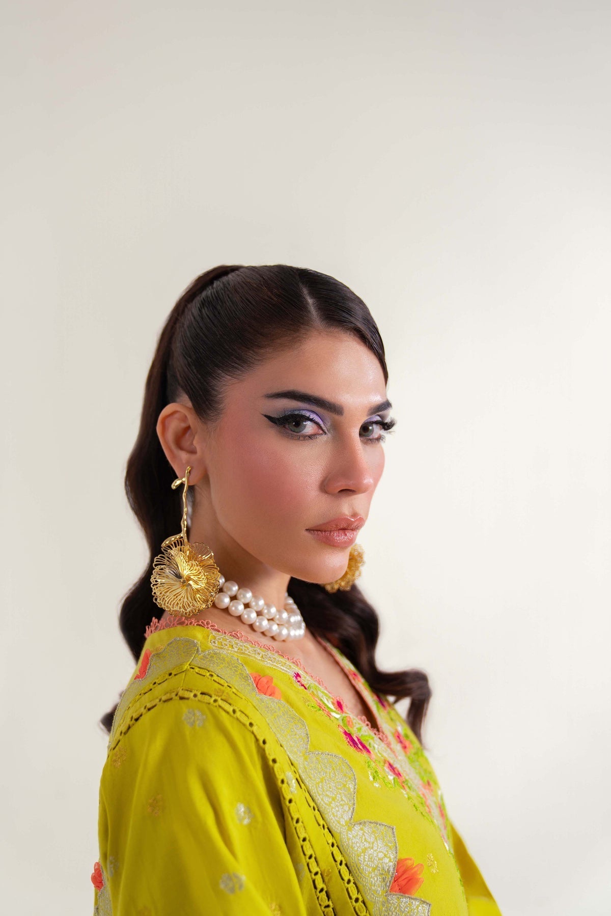 Sable Vogue | Luxury Lawn 25 | SL-04-25-V2 - Official Sable Vogue stockist in UK - Sakeena London