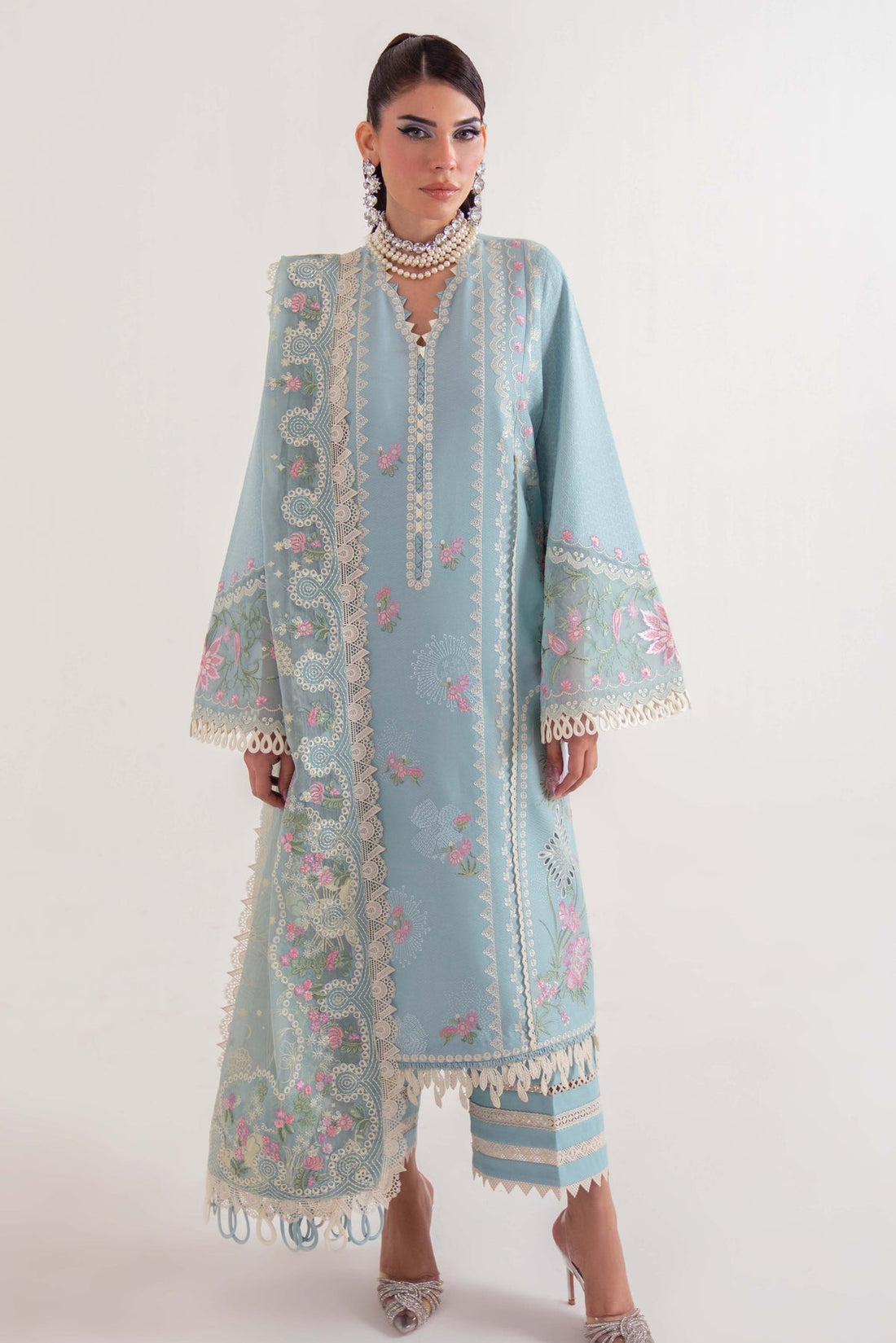 Sable Vogue | Luxury Lawn 25 | SL-06-25-V2 - Official Sable Vogue stockist in UK - Sakeena London