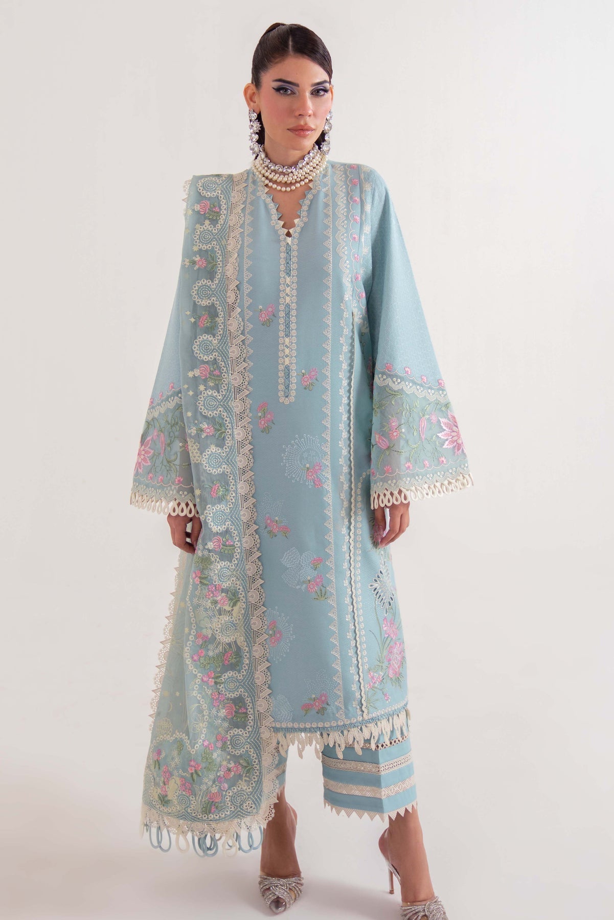Sable Vogue | Luxury Lawn 25 | SL-06-25-V2 - Official Sable Vogue stockist in UK - Sakeena London