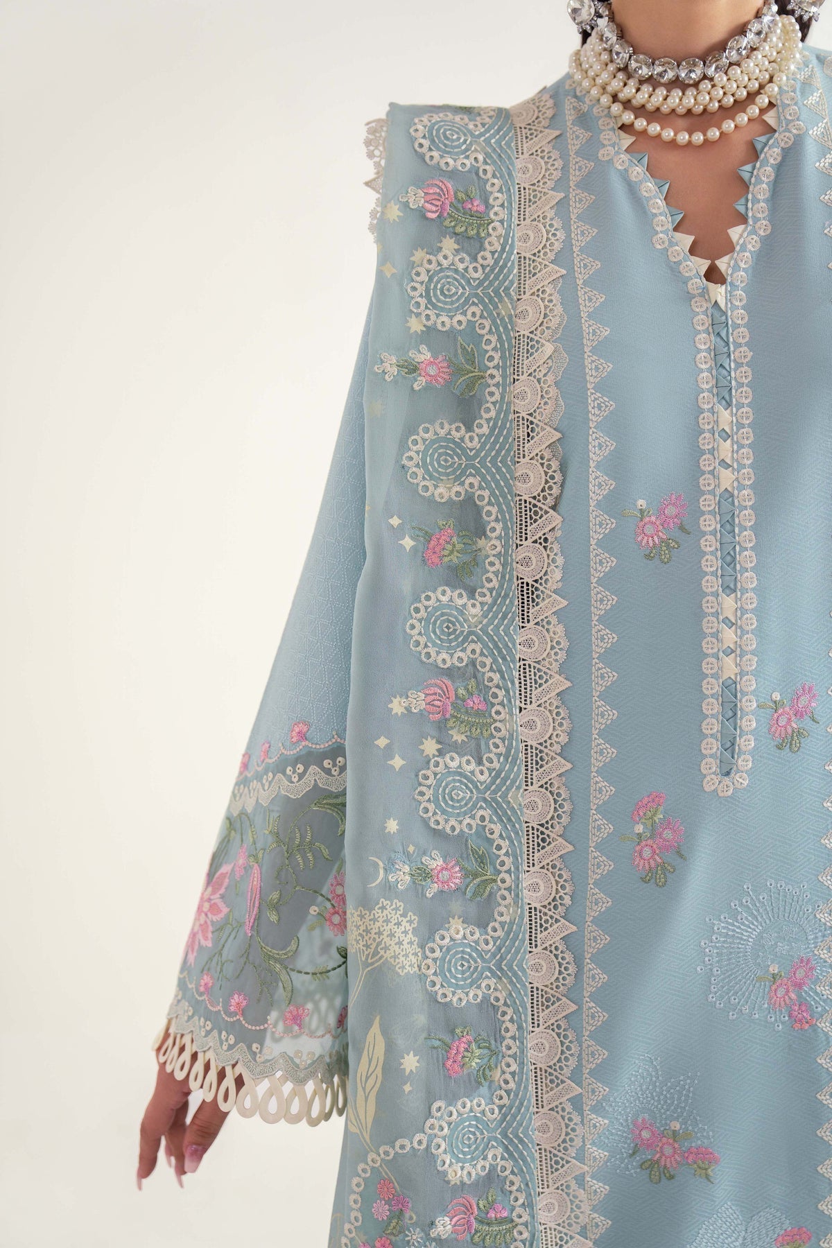 Sable Vogue | Luxury Lawn 25 | SL-06-25-V2 - Official Sable Vogue stockist in UK - Sakeena London