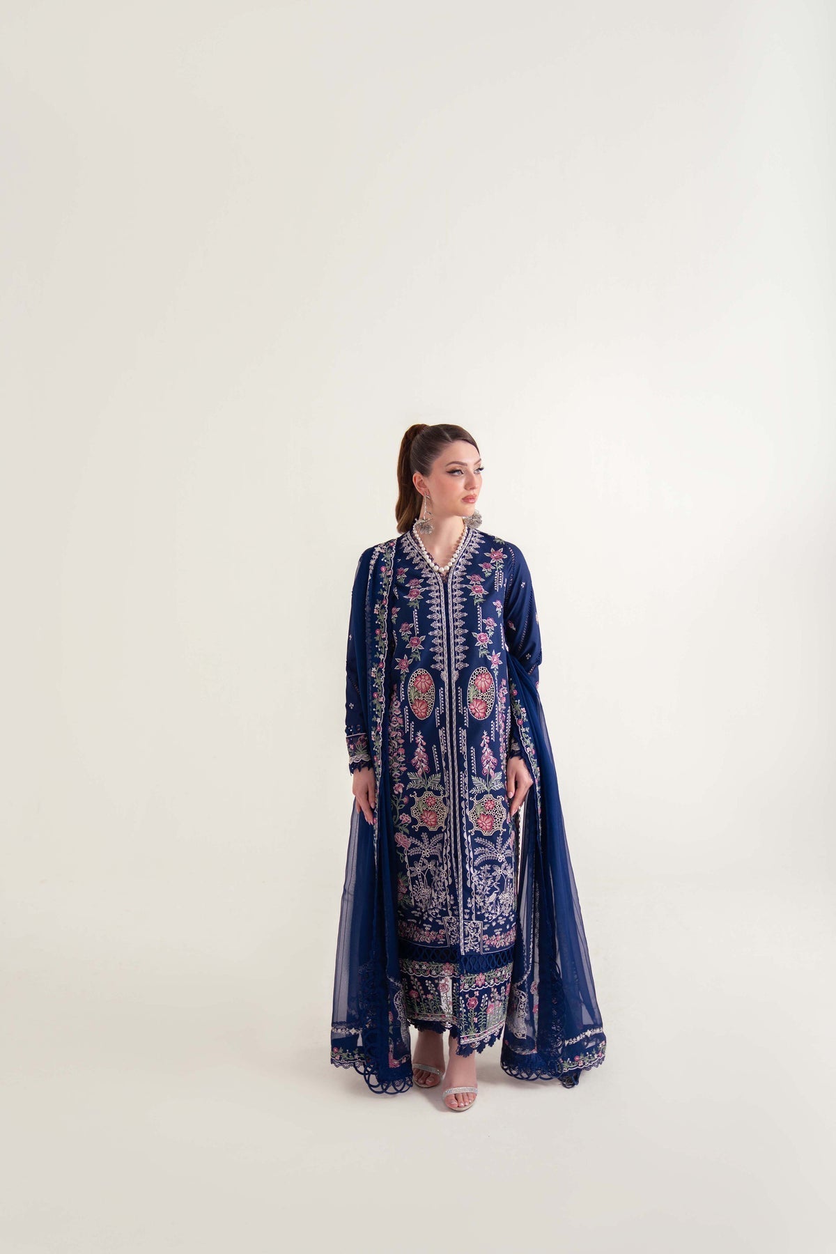 Sable Vogue | Luxury Lawn 25 | SL-07-25-V2 - Official Sable Vogue stockist in UK - Sakeena London