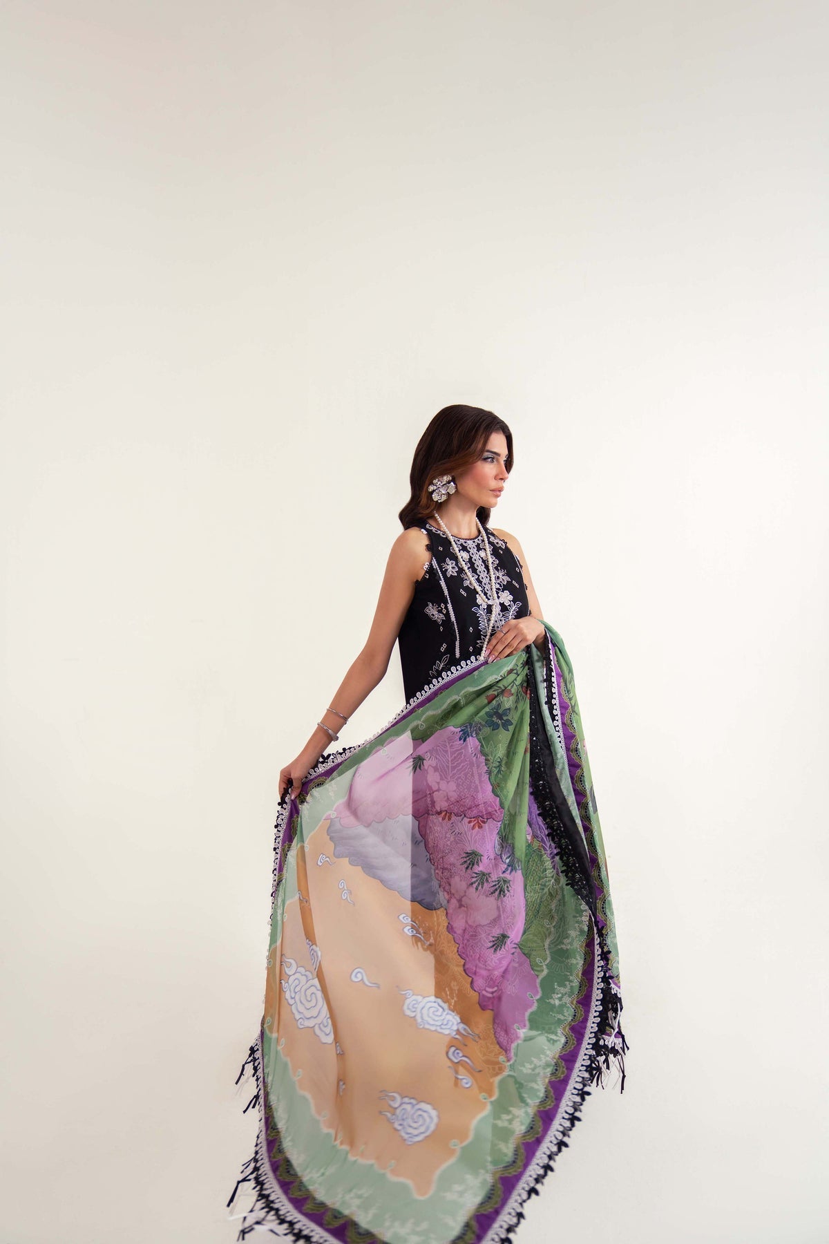 Sable Vogue | Luxury Lawn 25 | SL-10-25-V2 - Official Sable Vogue stockist in UK - Sakeena London