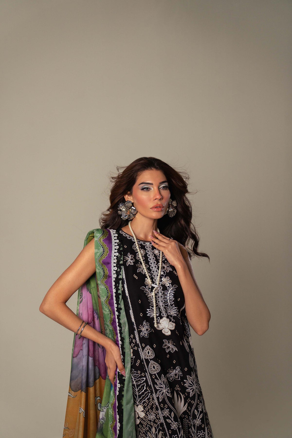 Sable Vogue | Luxury Lawn 25 | SL-10-25-V2 - Official Sable Vogue stockist in UK - Sakeena London