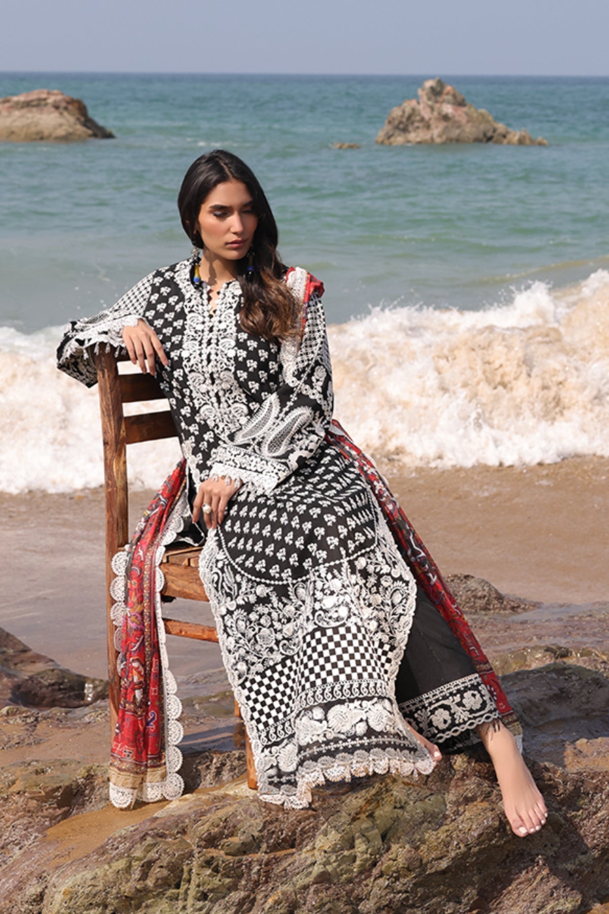 Imrozia Premium | Hania Luxury Lawn 25 | SL 75 Anoud - Official Imrozia Premium stockist in UK - Sakeena London