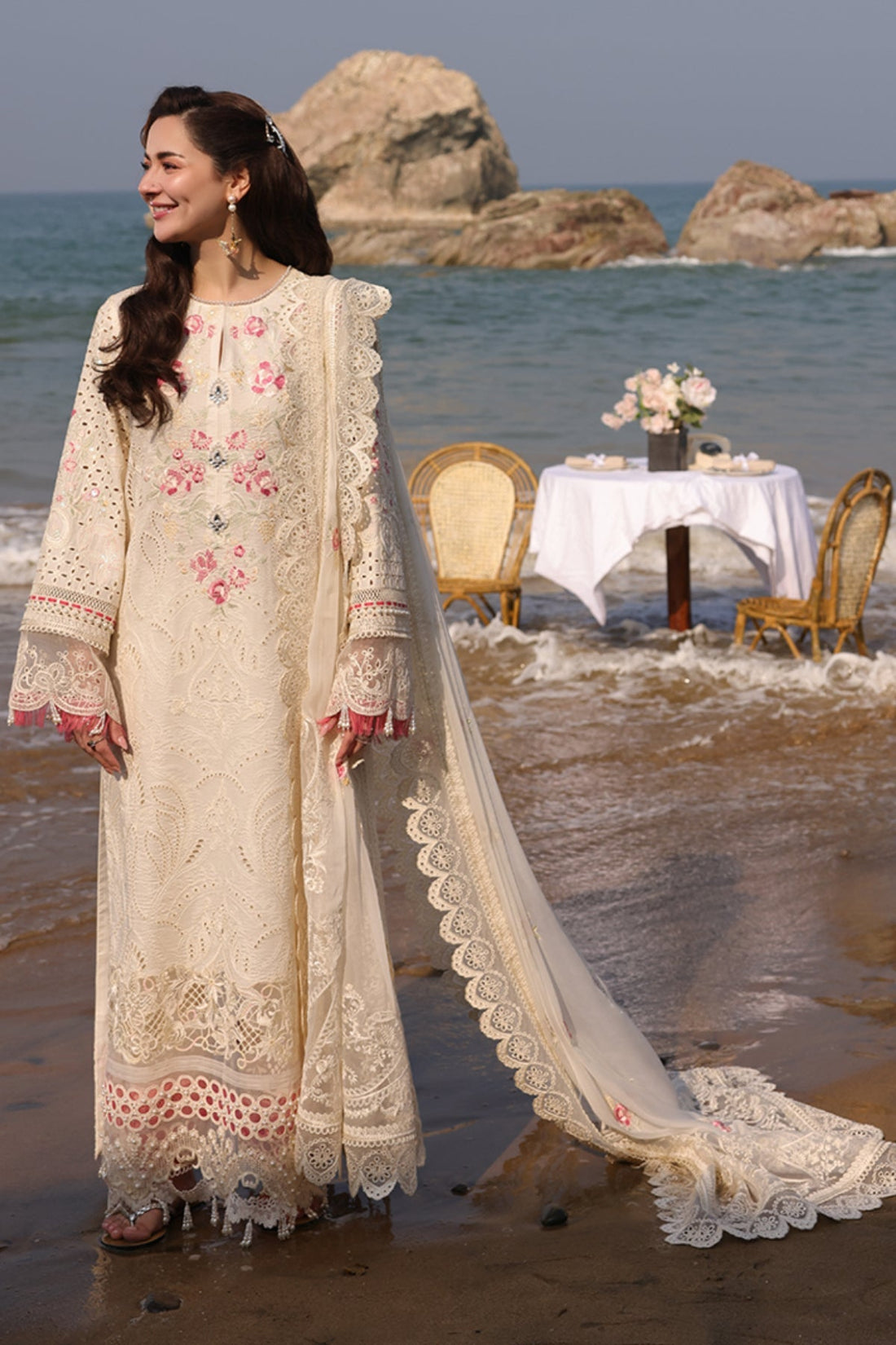 Imrozia Premium | Hania Luxury Lawn 25 | SL 76 Irha - Official Imrozia Premium stockist in UK - Sakeena London