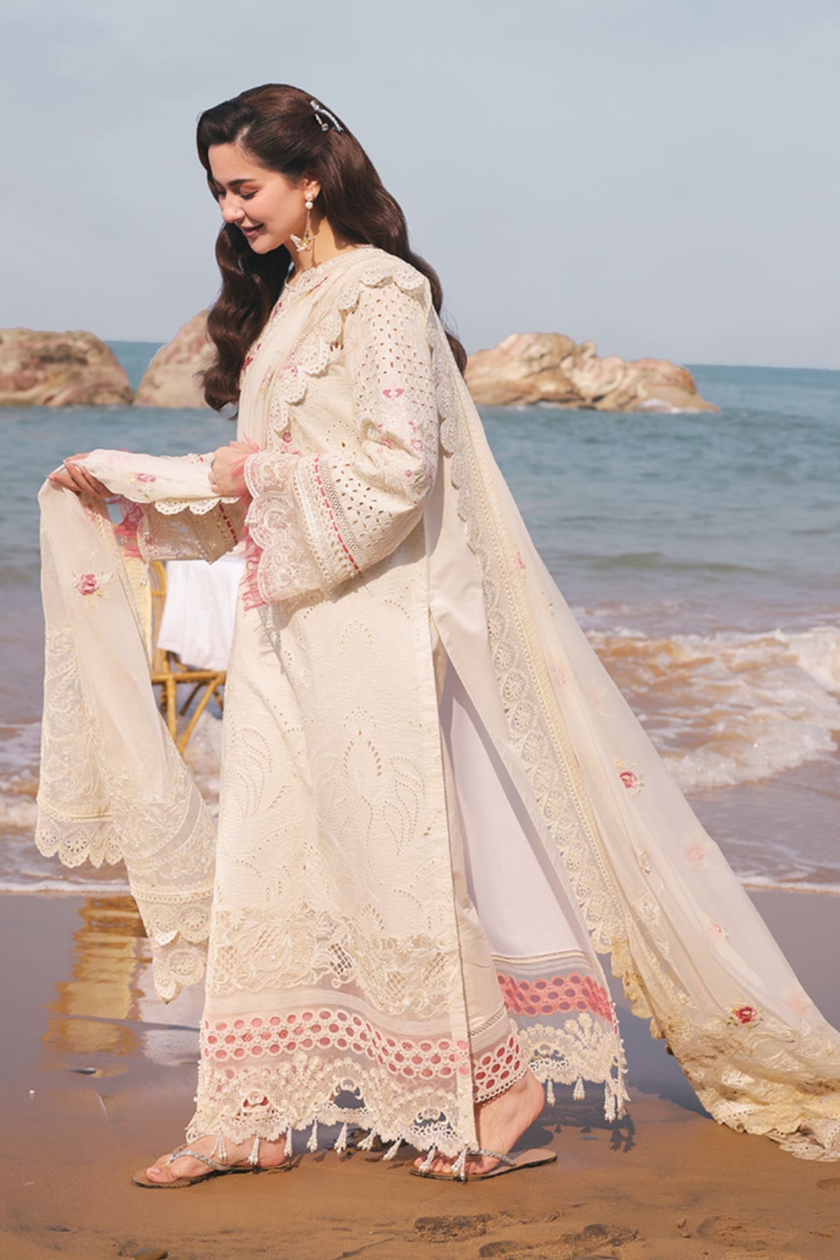 Imrozia Premium | Hania Luxury Lawn 25 | SL 76 Irha - Official Imrozia Premium stockist in UK - Sakeena London
