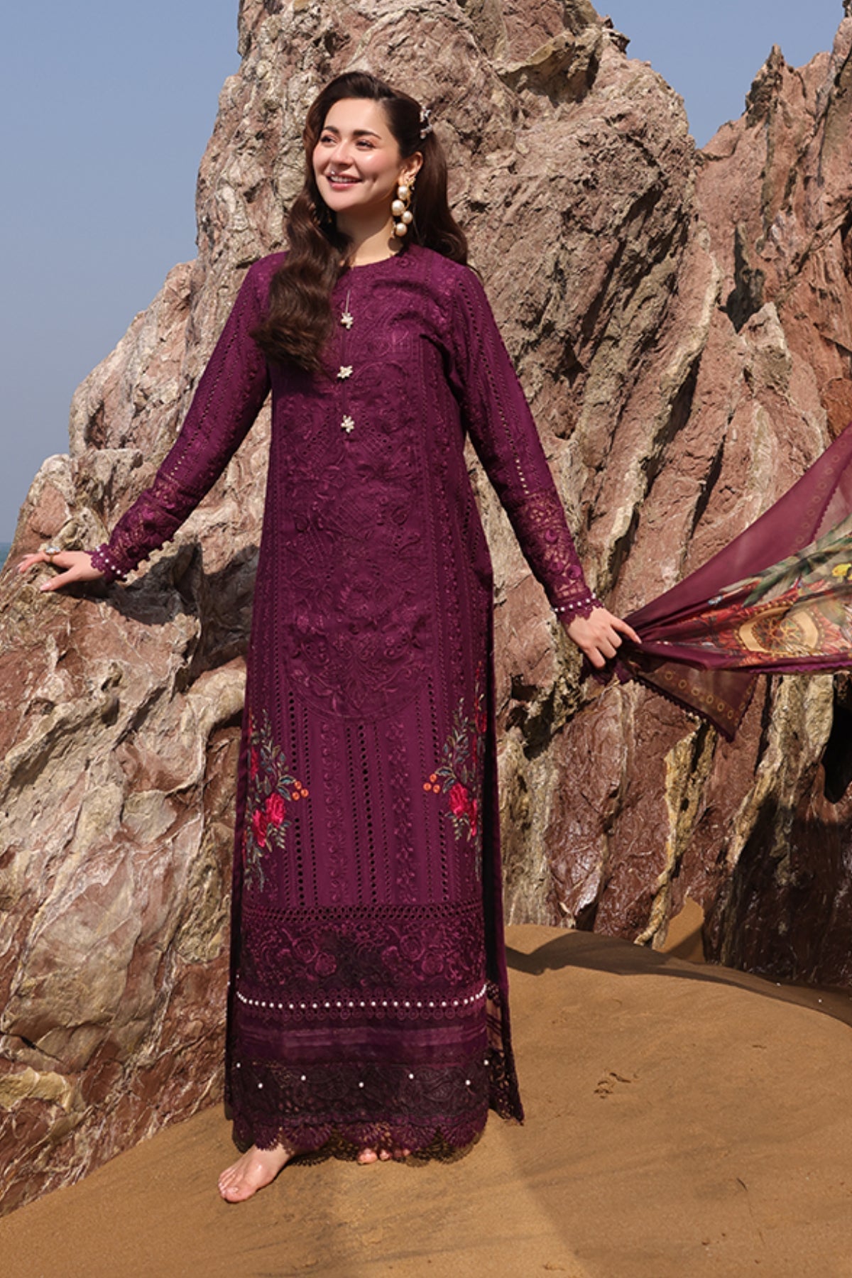 Imrozia Premium | Hania Luxury Lawn 25 | SL 77 Izaan - Official Imrozia Premium stockist in UK - Sakeena London