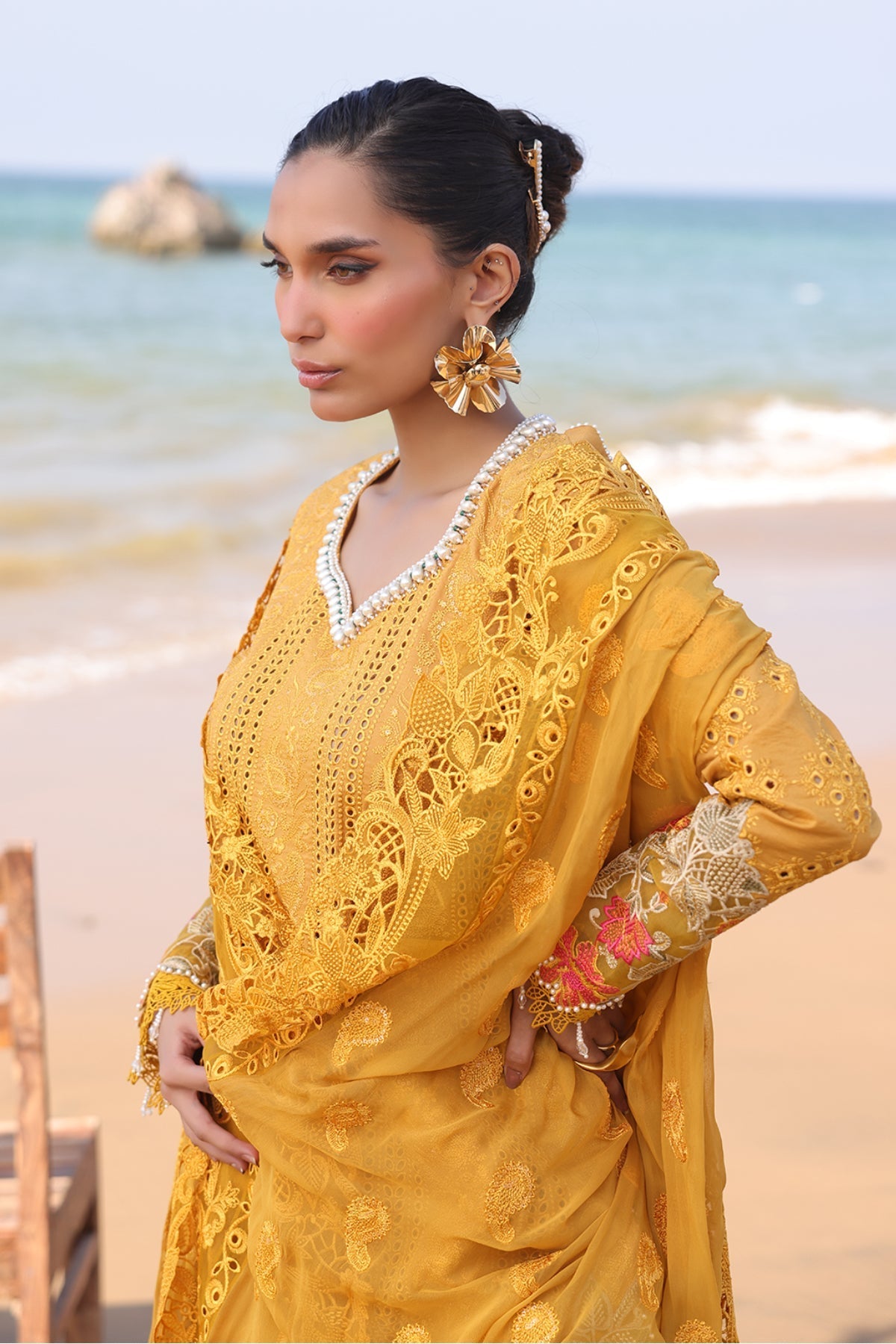 Imrozia Premium | Hania Luxury Lawn 25 | SL 78 A Havia - Official Imrozia Premium stockist in UK - Sakeena London