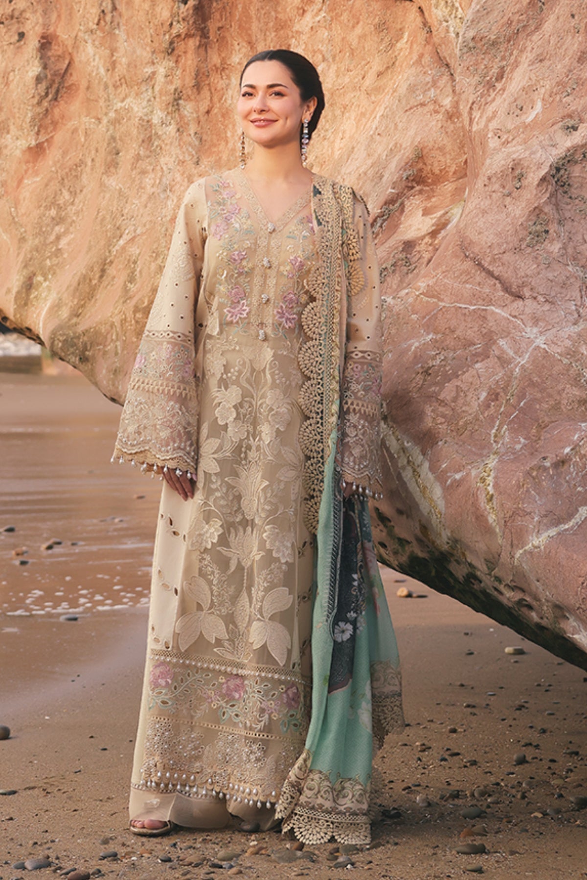 Imrozia Premium | Hania Luxury Lawn 25 | SL 83 Ayzal - Official Imrozia Premium stockist in UK - Sakeena London
