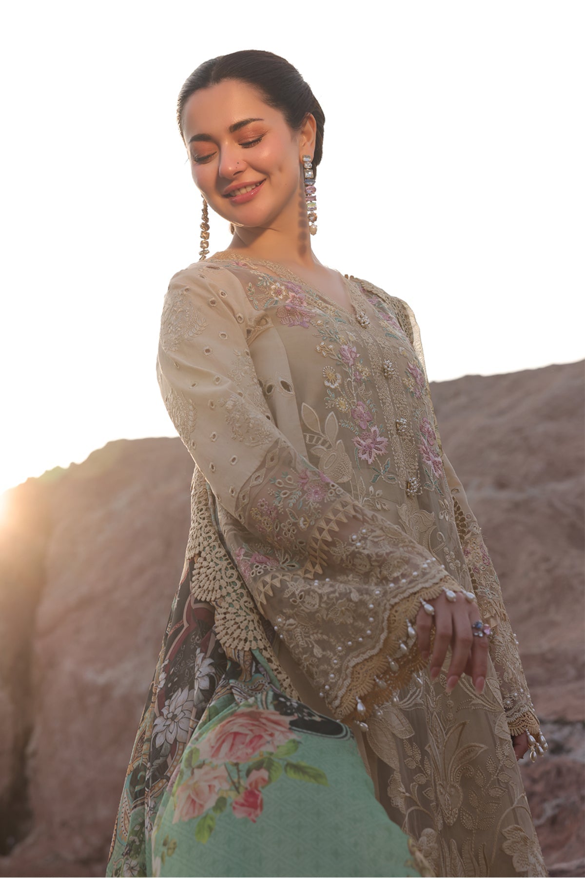 Imrozia Premium | Hania Luxury Lawn 25 | SL 83 Ayzal - Official Imrozia Premium stockist in UK - Sakeena London