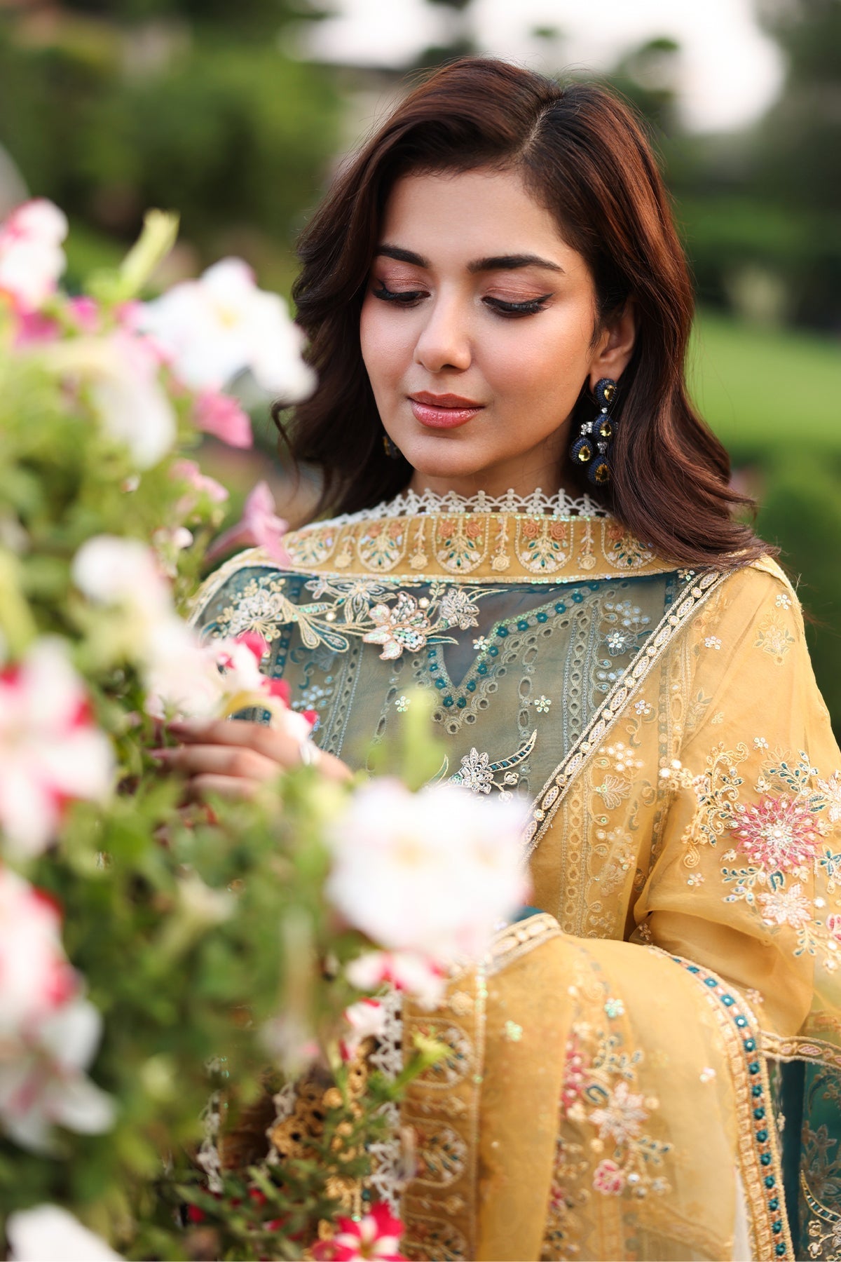 Imrozia Premium | Hayam Luxury Lawn 25 | SL 92 SHAKIRA - Official Imrozia Premium stockist in UK - Sakeena London