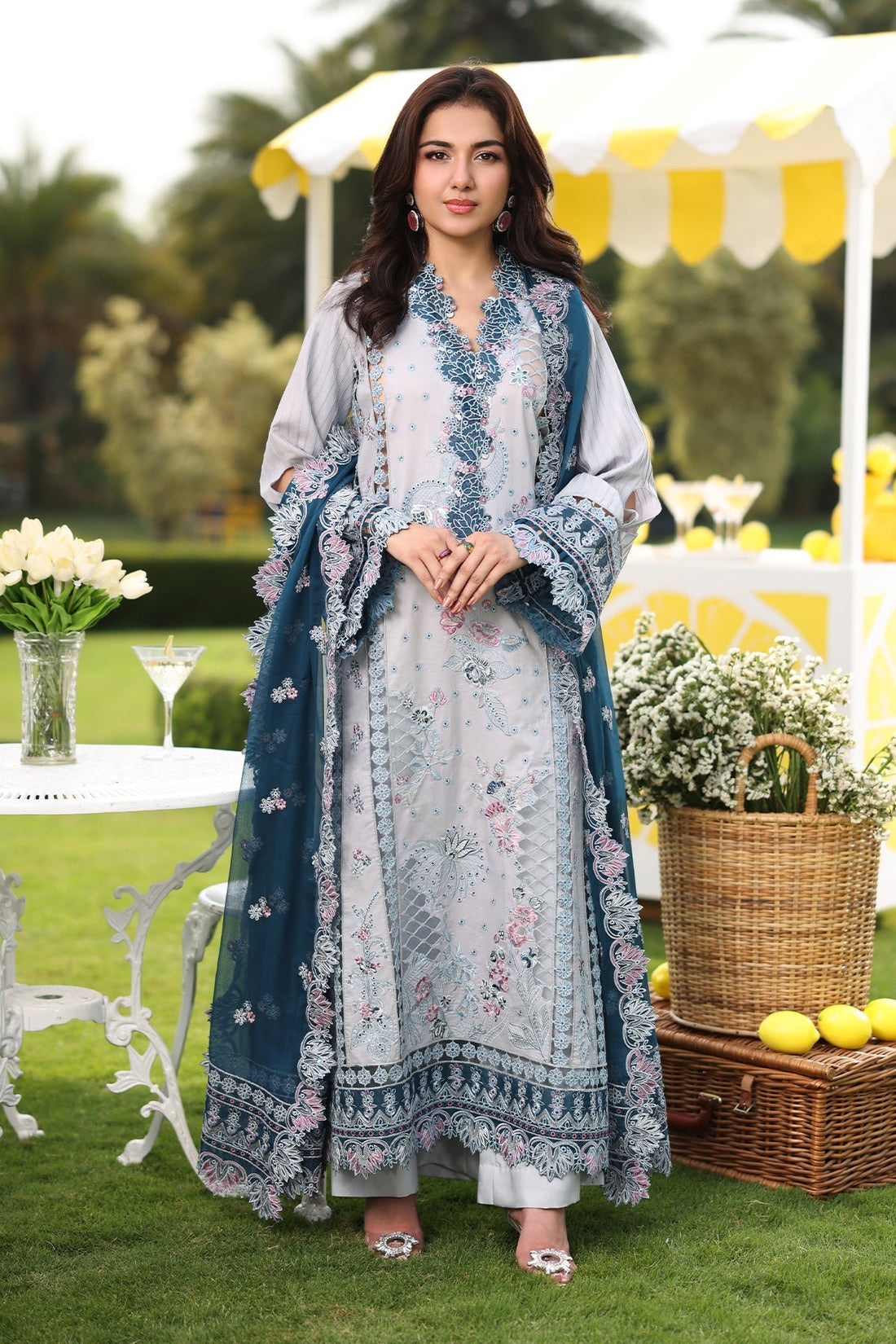 Imrozia Premium | Hayam Luxury Lawn 25 | SL 96 MUNIRA - Official Imrozia Premium stockist in UK - Sakeena London