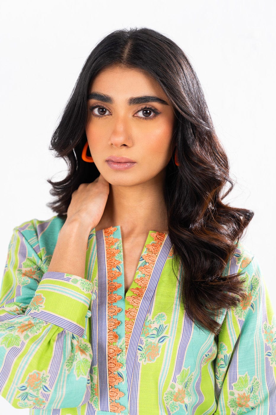 Al Karam | Winter 24 | SLR-49-24-7 - Official Alkaram stockist in UK - Sakeena London