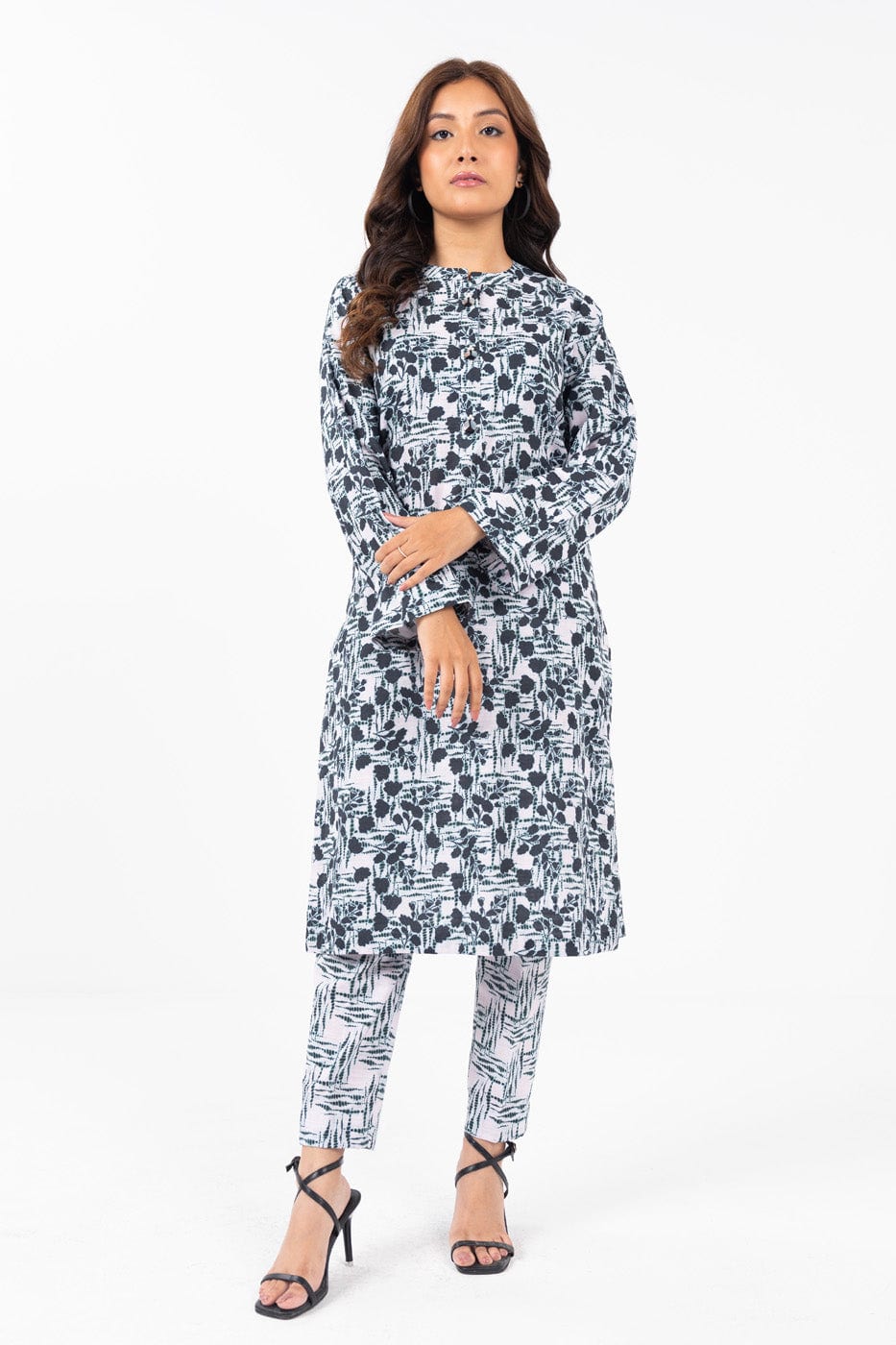 Al Karam | Winter 24 | SLR-61-24-7 - Official Alkaram stockist in UK - Sakeena London