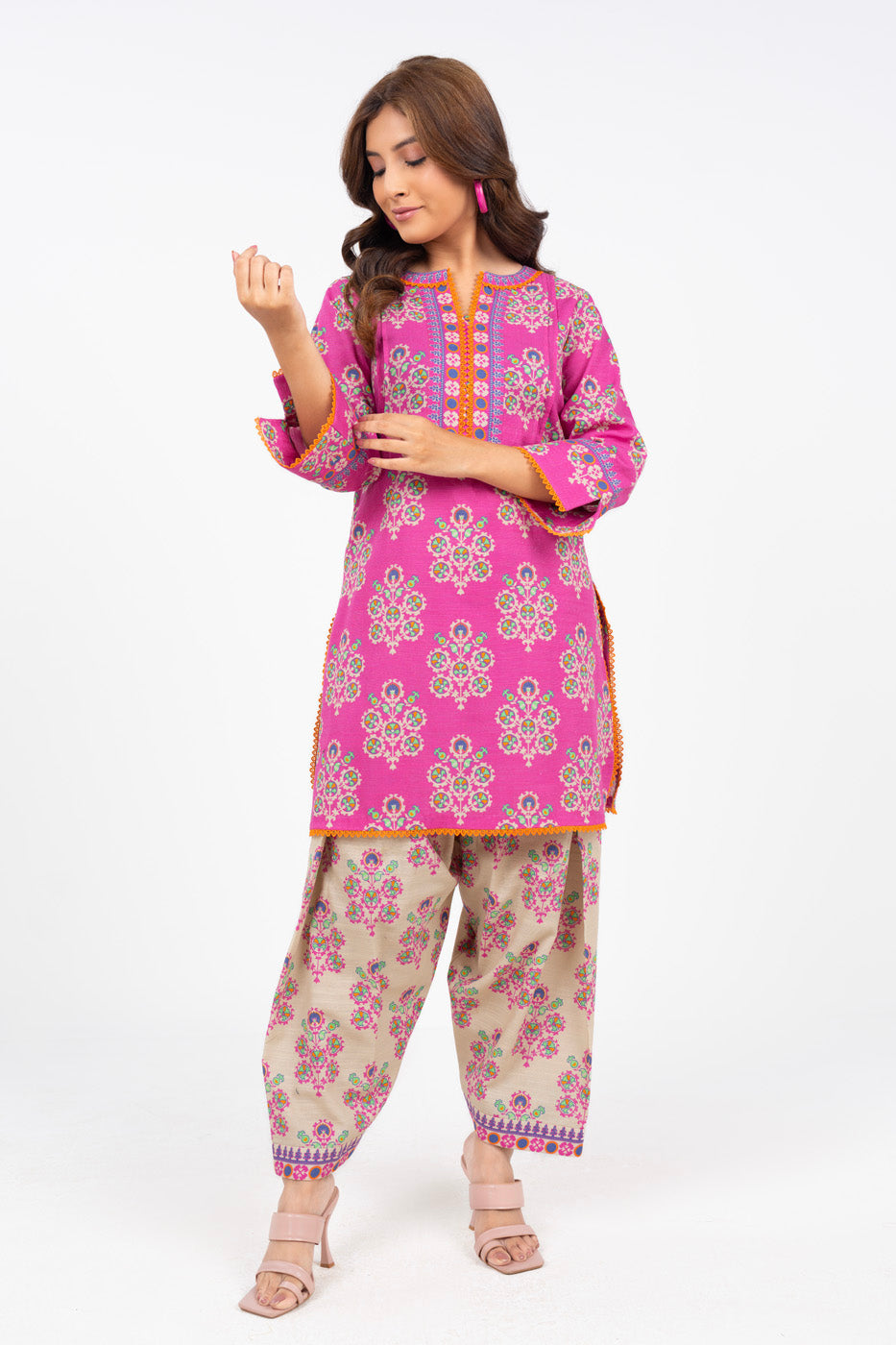 Al Karam | Winter 24 | SLR-65-24-7 - Official Alkaram stockist in UK - Sakeena London