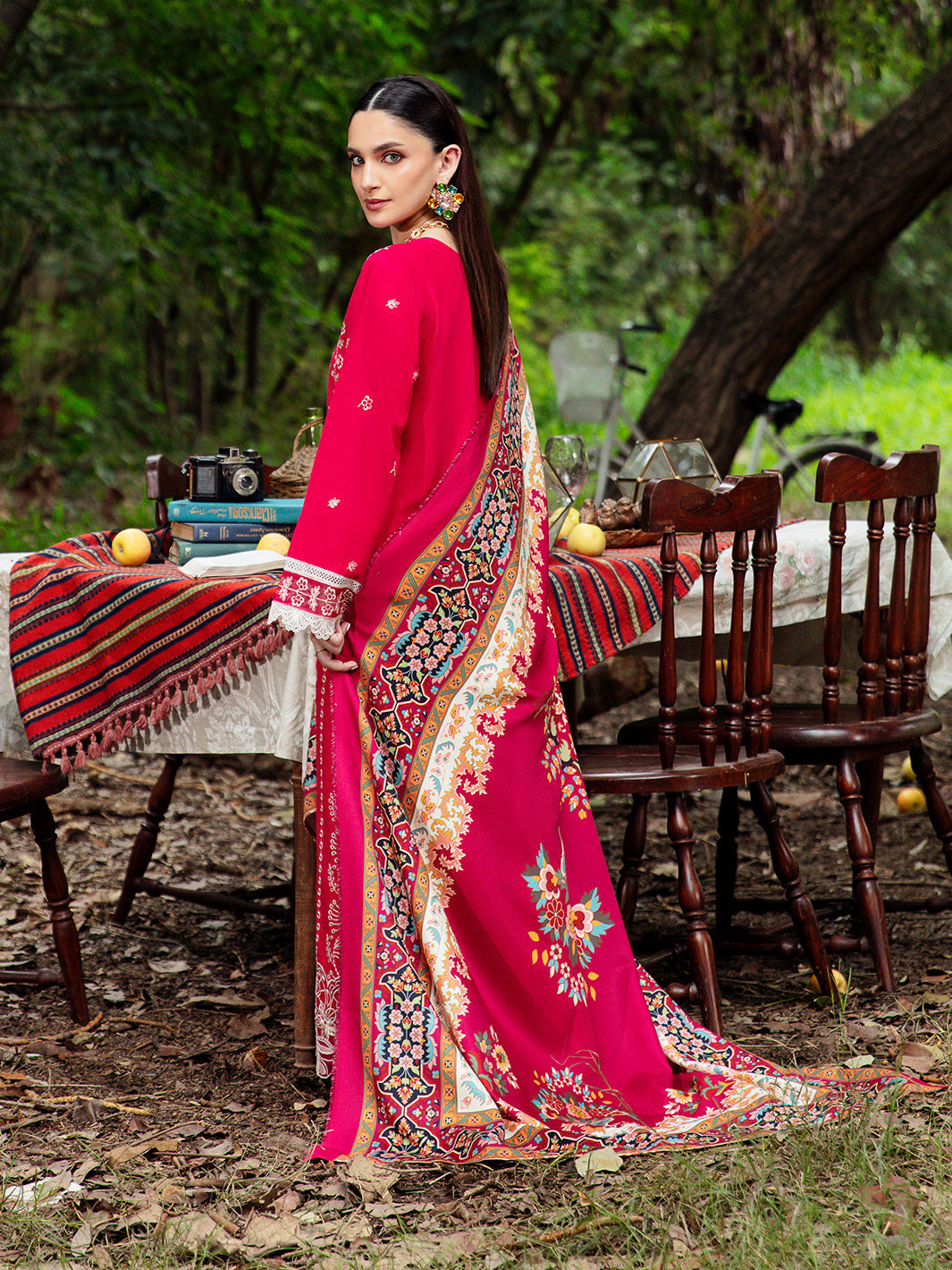 Mahnur | Hazel Winter 24 | SORAYA - Official Mahnur stockist in UK - Sakeena London