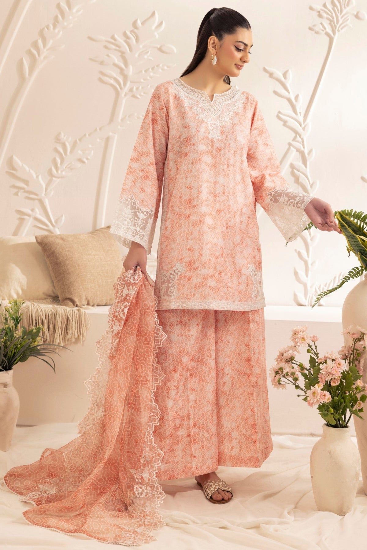 Mohagni | Tulip 25 | SPL-04 - Official Mohagni stockist in UK - Sakeena London