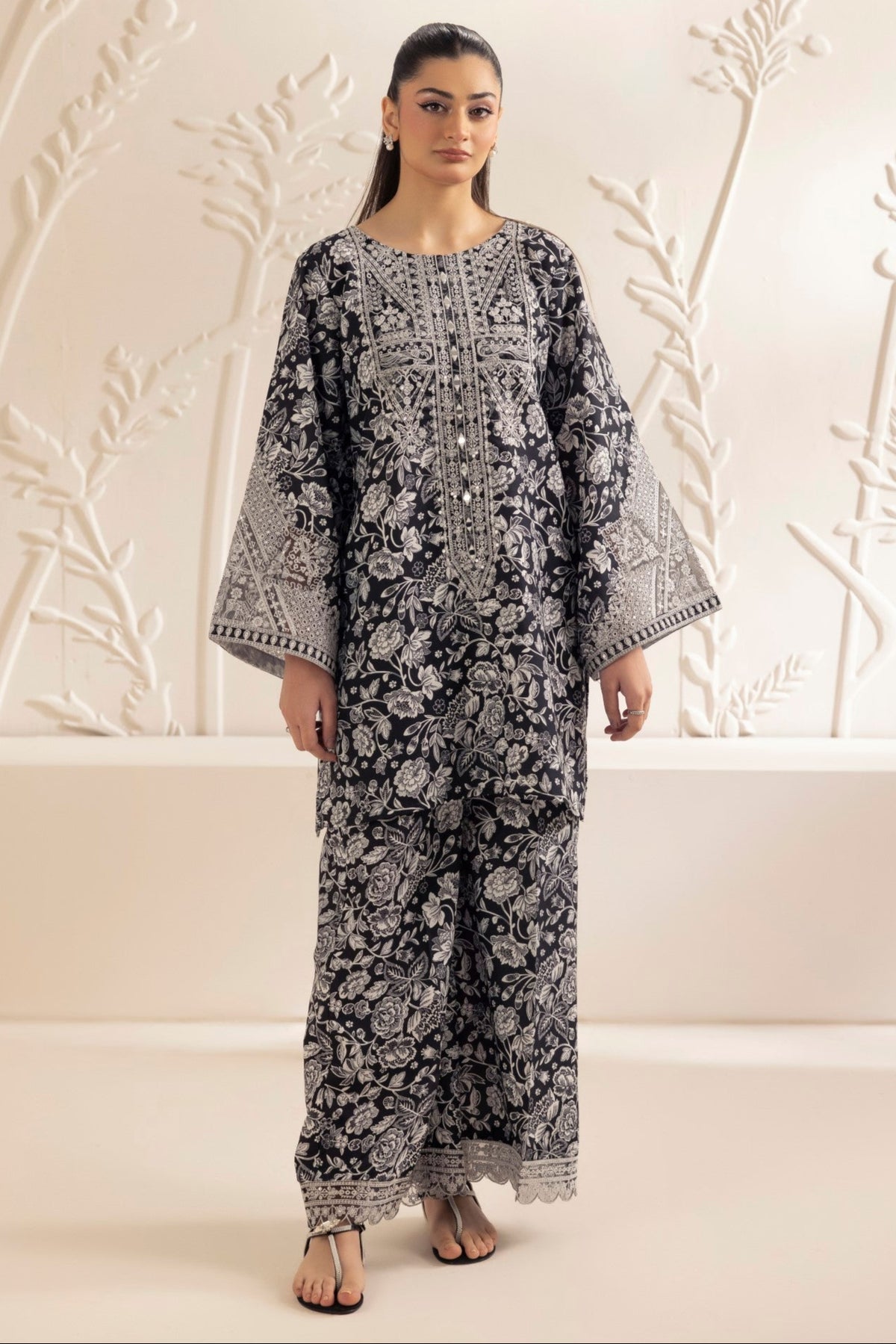 Mohagni | Tulip 25 | SPL-10 - Official Mohagni stockist in UK - Sakeena London