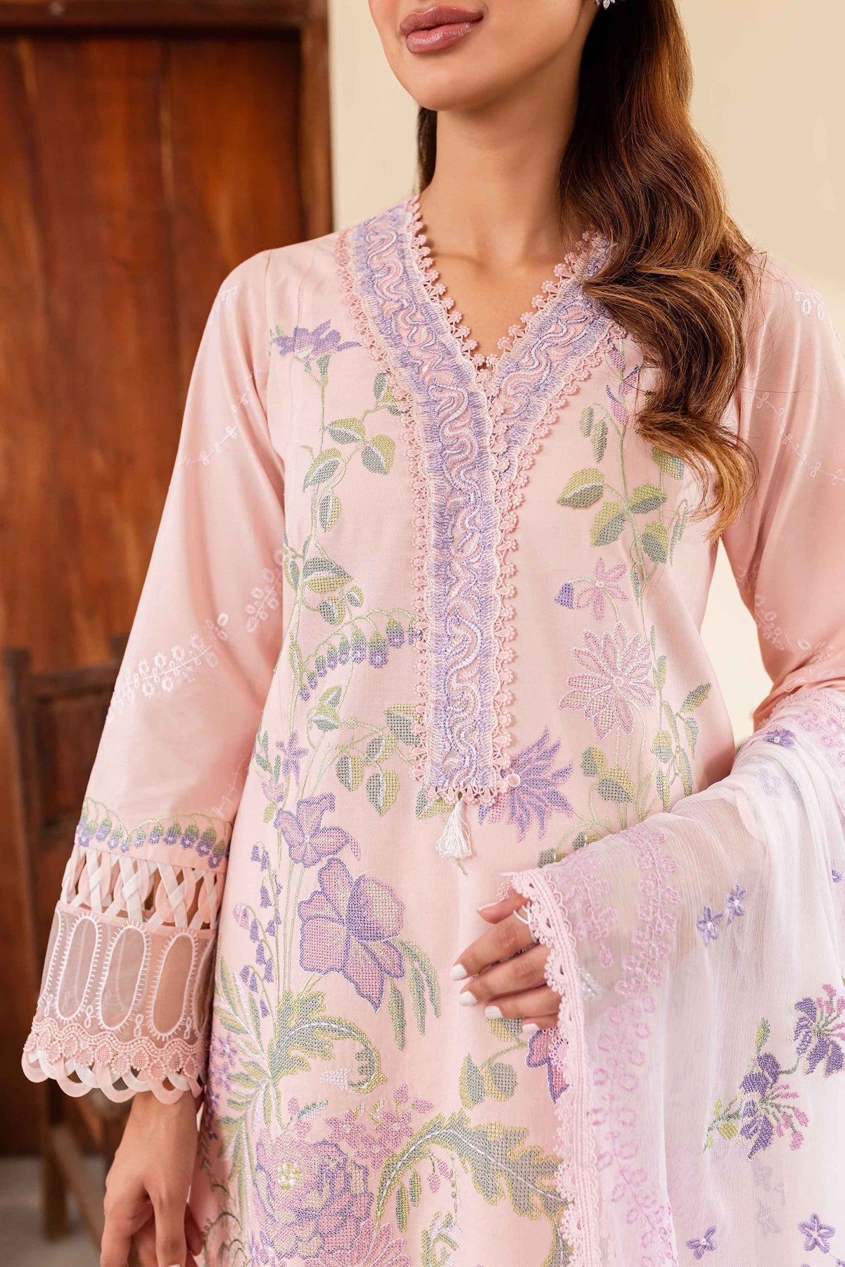 Sable Vogue | Shiree Lawn 24 | Rose Garden - Official Sable Vogue stockist in UK - Sakeena London