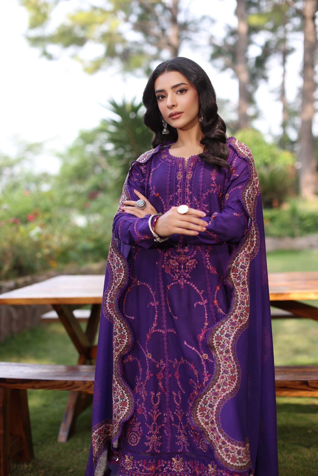 Noor by Saadia Asad | Suzaankari Winter 24 | D06 - Official Noor by Saadia Asad stockist in UK - Sakeena London