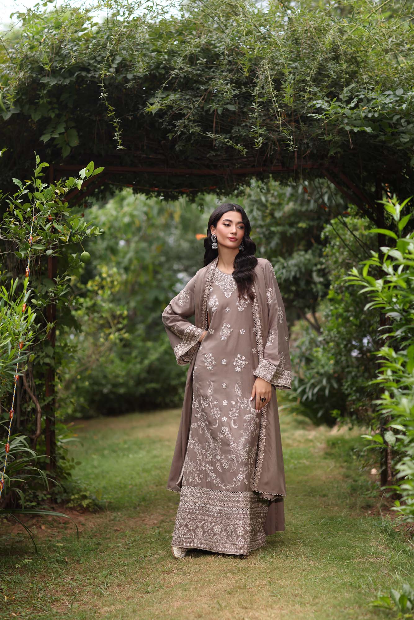 Noor by Saadia Asad | Suzaankari Winter 24 | D02 - Official Noor by Saadia Asad stockist in UK - Sakeena London
