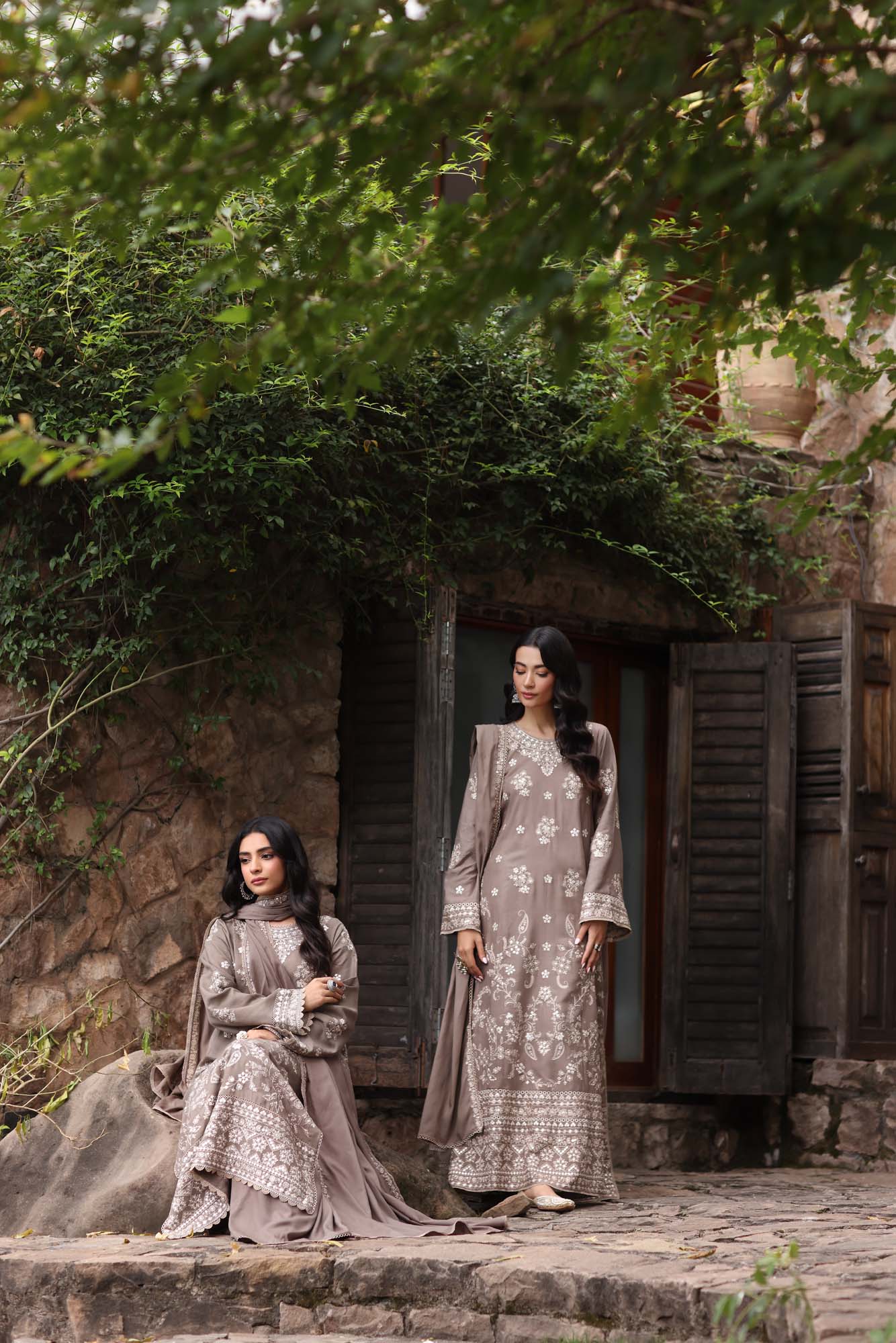 Noor by Saadia Asad | Suzaankari Winter 24 | D02 - Official Noor by Saadia Asad stockist in UK - Sakeena London