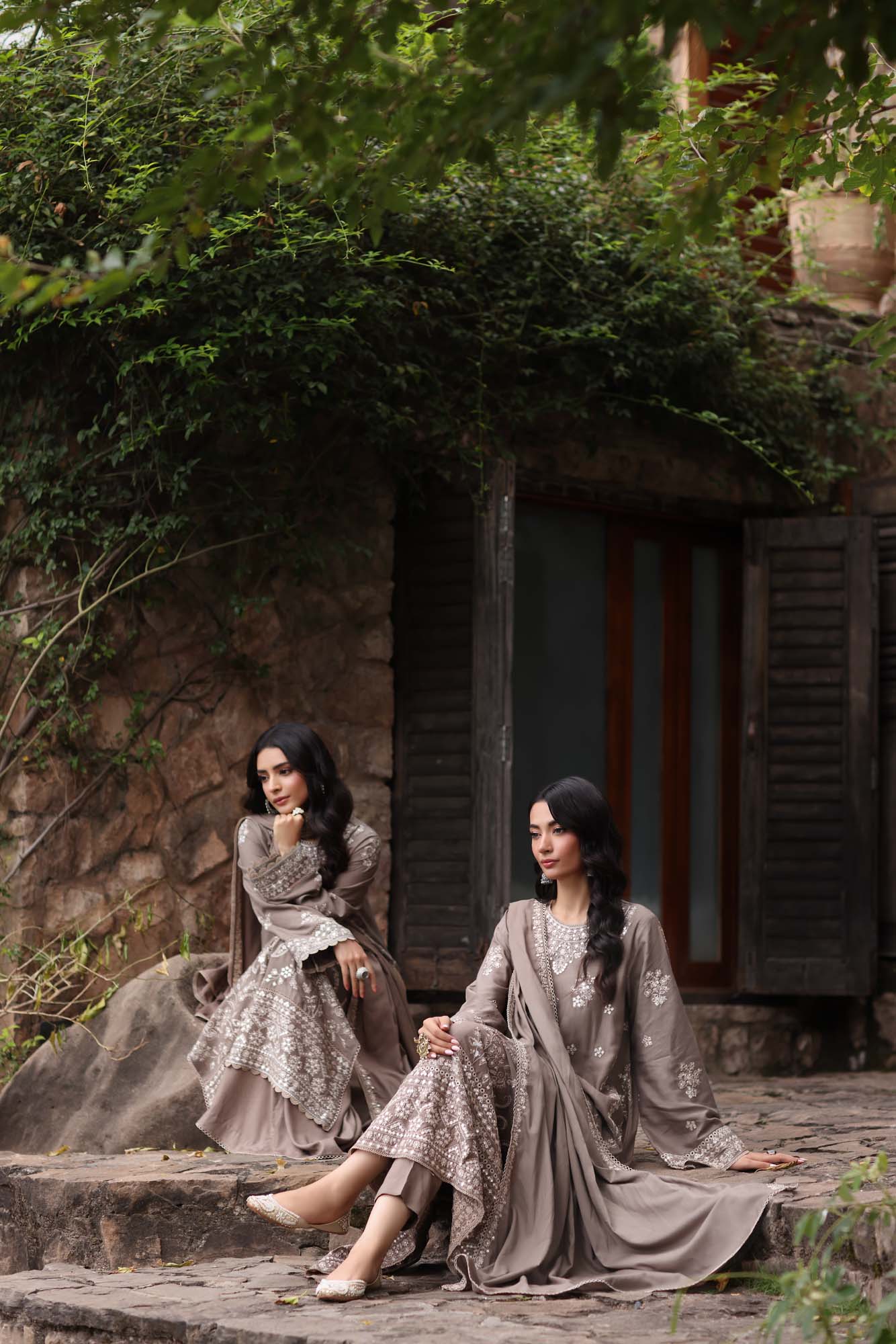 Noor by Saadia Asad | Suzaankari Winter 24 | D02 - Official Noor by Saadia Asad stockist in UK - Sakeena London