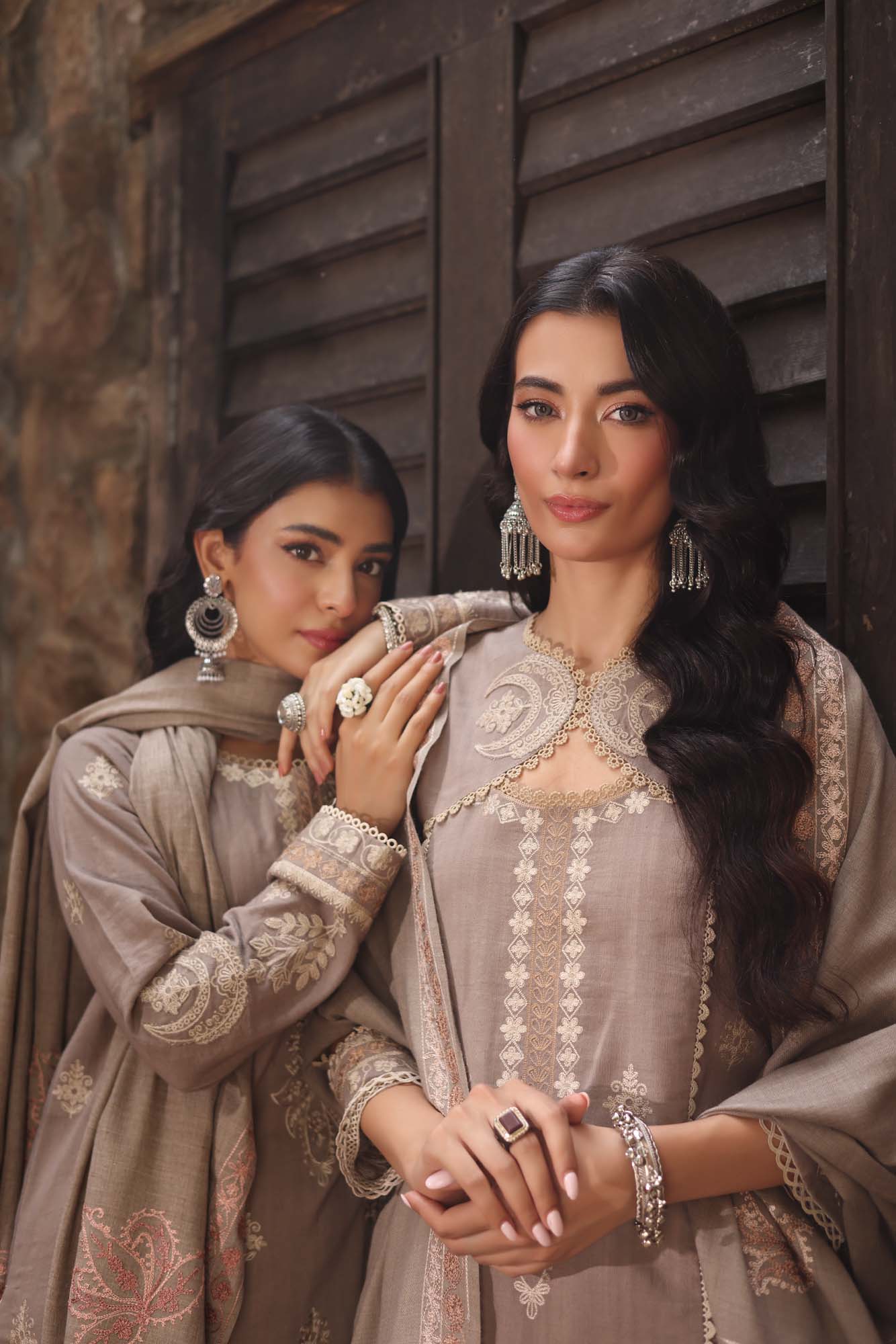 Noor by Saadia Asad | Suzaankari Winter 24 | D07 - Official Noor by Saadia Asad stockist in UK - Sakeena London