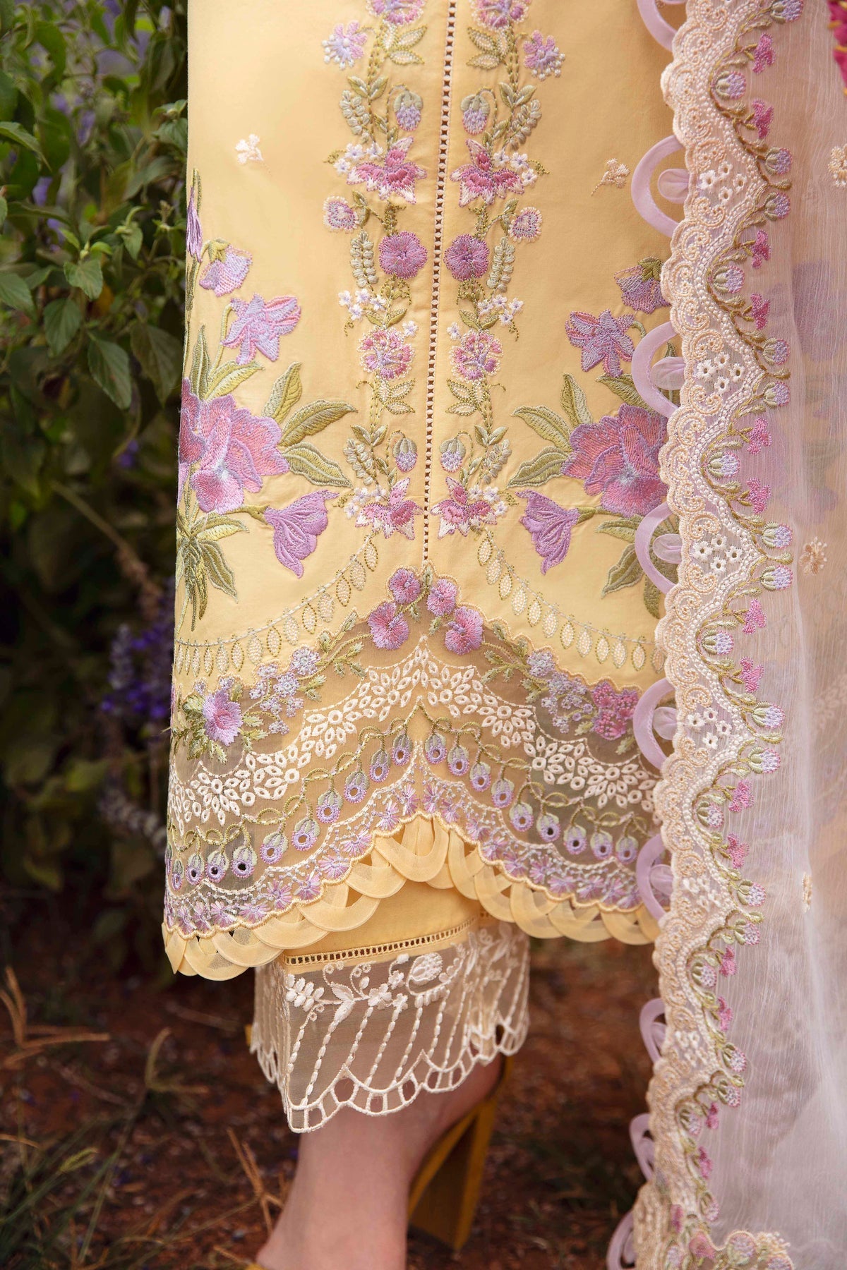 Sable Vogue | Luxury Lawn 24 | Maye - Official Sable Vogue stockist in UK - Sakeena London