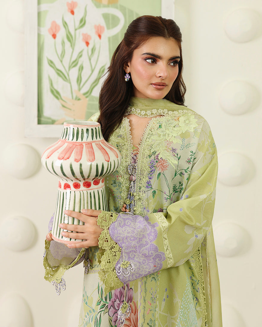 Roheenaz | Petals in Print | Sage Botanica