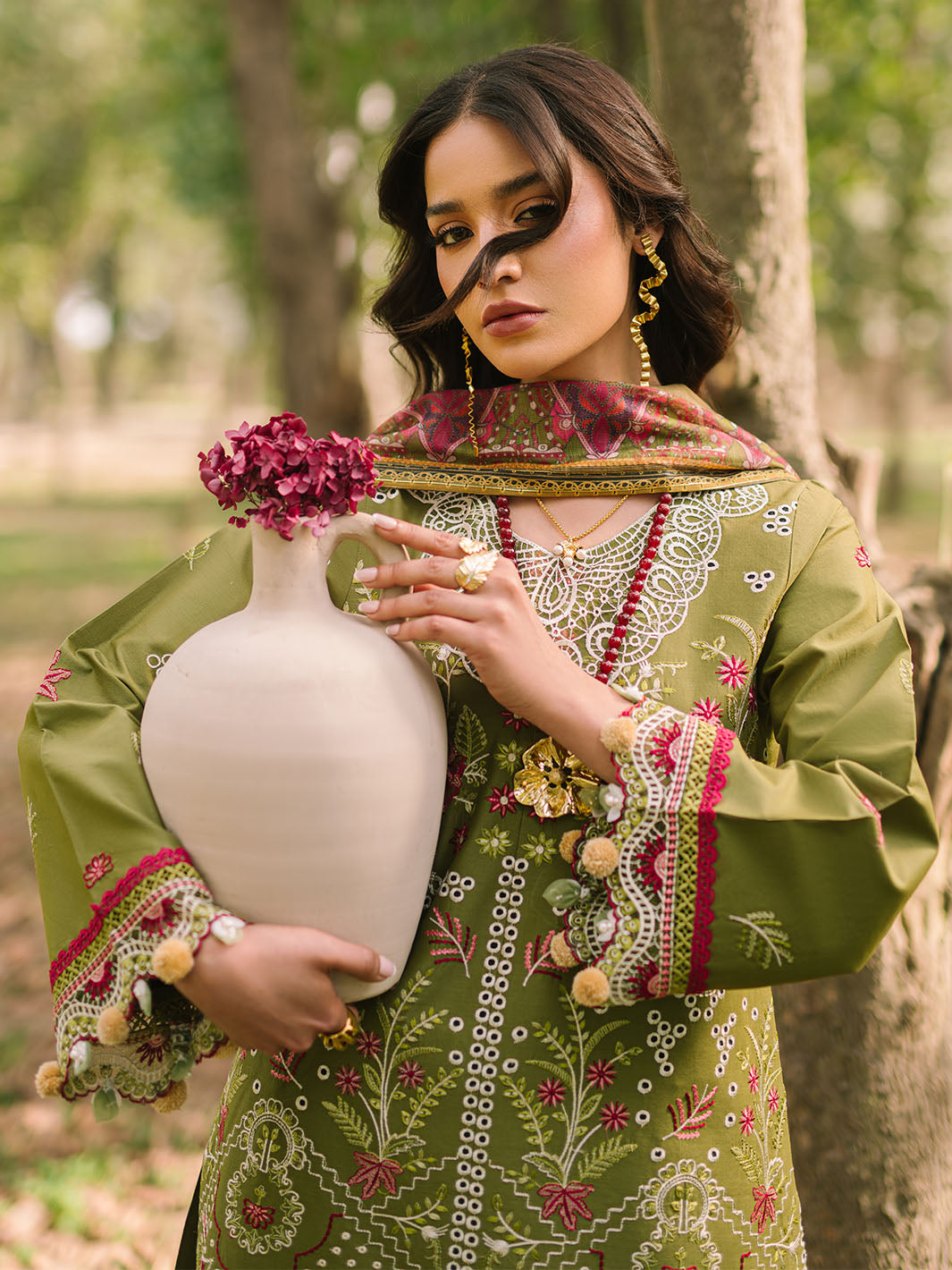Mahnur | Dahlia Luxury Lawn 25 | Saage - Official Mahnur stockist in UK - Sakeena London