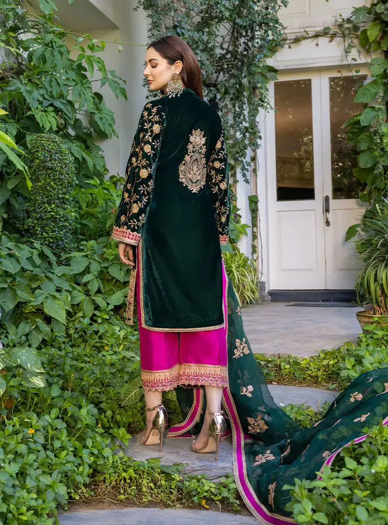 Zainab Chottani | Stitched Velvet 2022 | Pareeshay - Official Zainab Chottani stockist in UK - Sakeena London