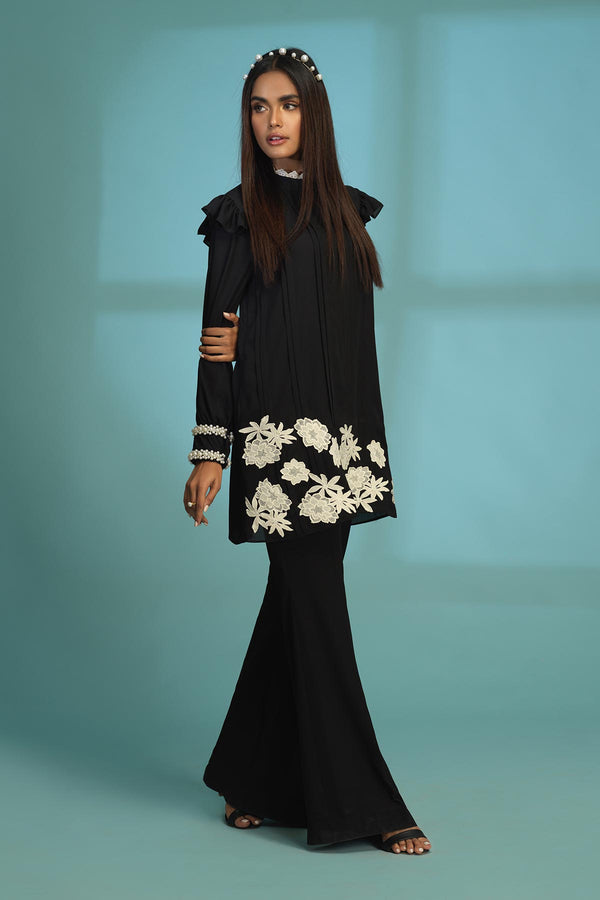 Sana Abbas | La Fiesta | Divine - Official Sana Abbas stockist in UK - Sakeena London