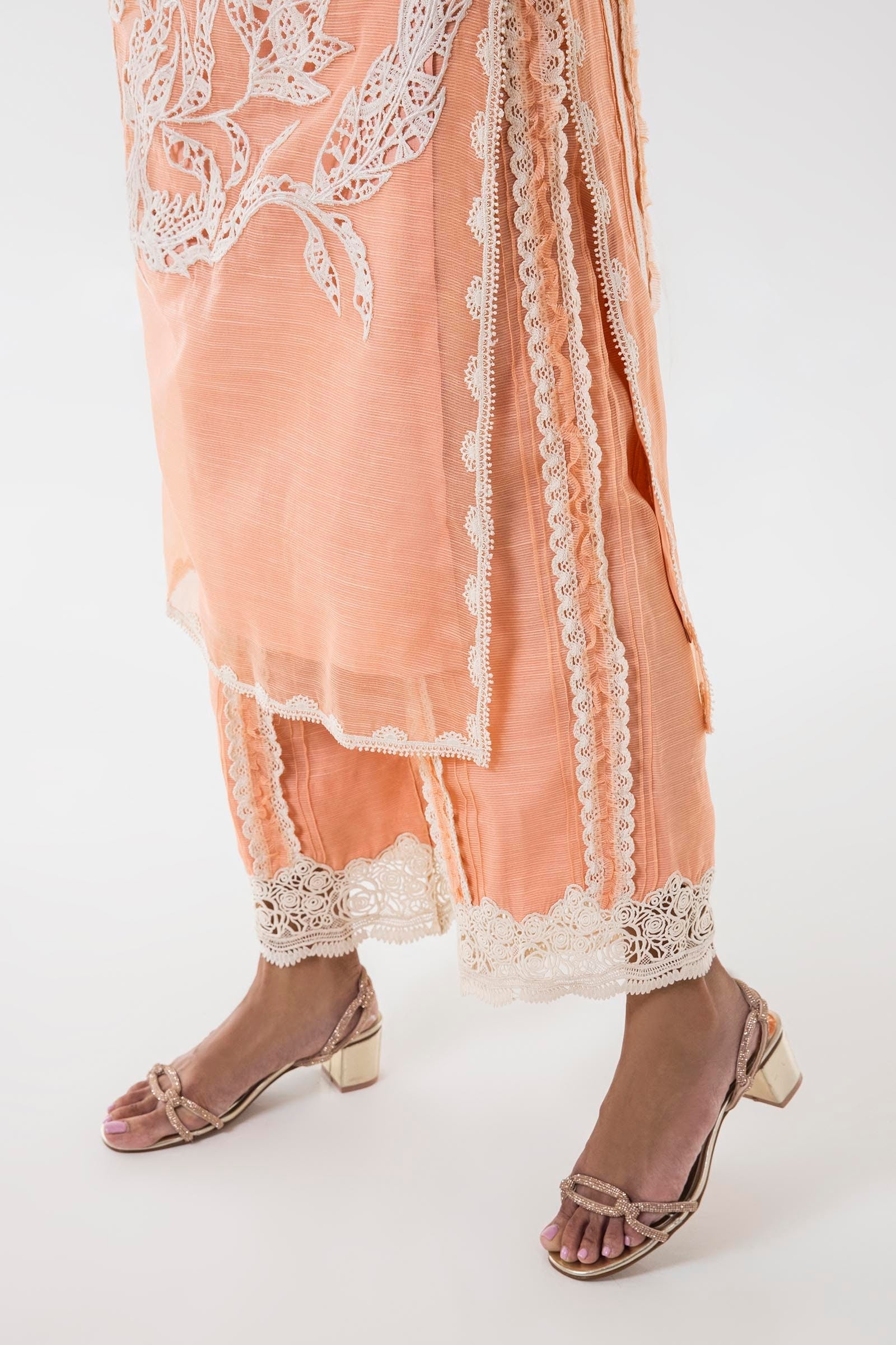 Sana Safinaz | Luxury Pret | SS24FOR241P2T - Official Sana Safinaz stockist in UK - Sakeena London
