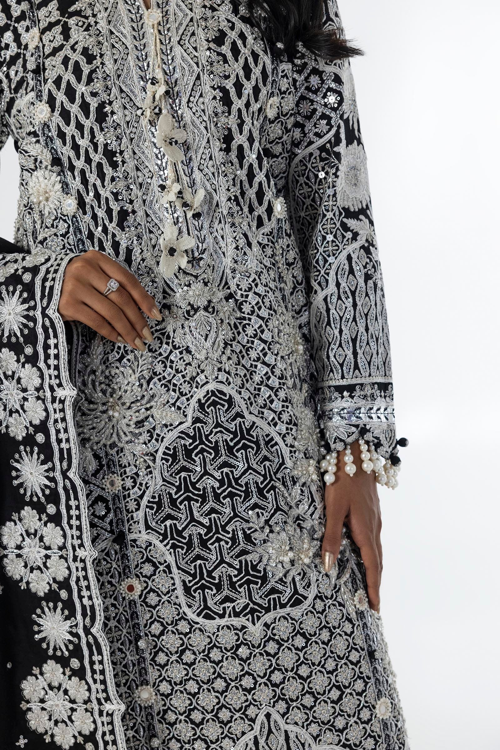 Sana Safinaz | Luxury Pret | SS24FOR263P3 - Official Sana Safinaz stockist in UK - Sakeena London