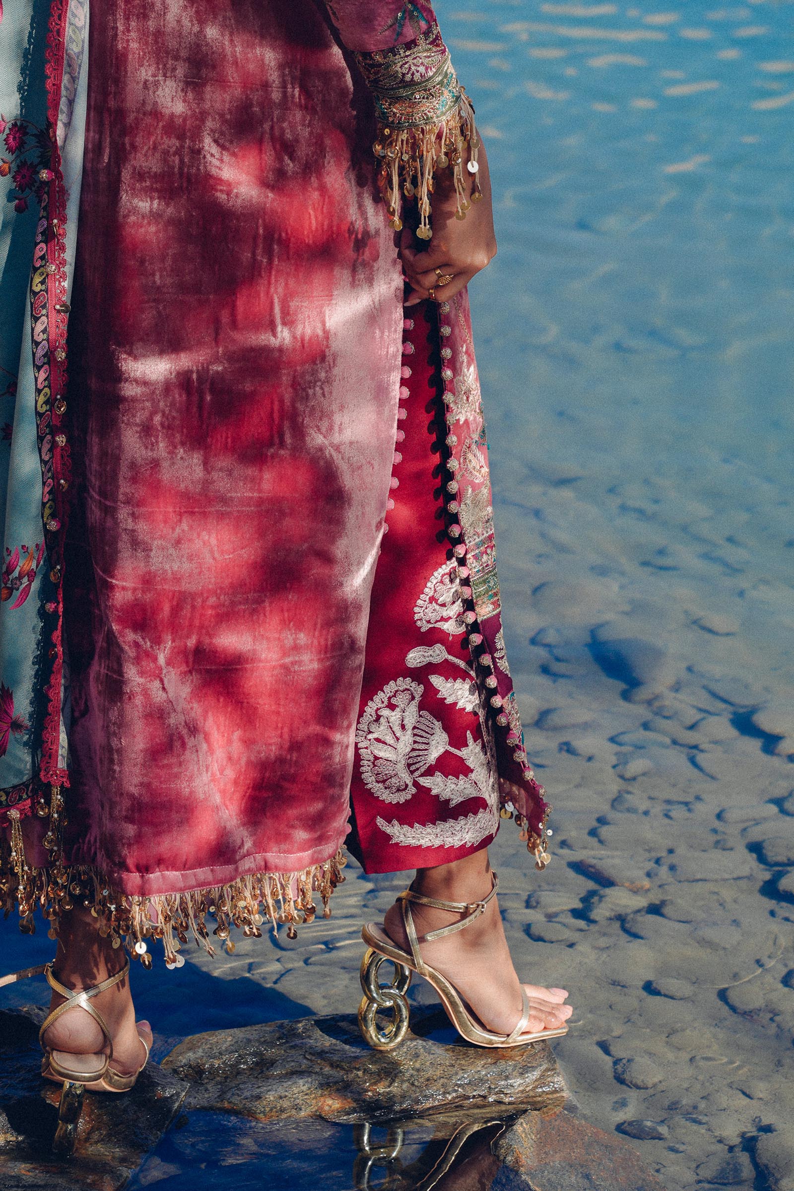 Sana Safinaz | Winter Shawl 24 | V241-005-3CP - Official Sana Safinaz stockist in UK - Sakeena London