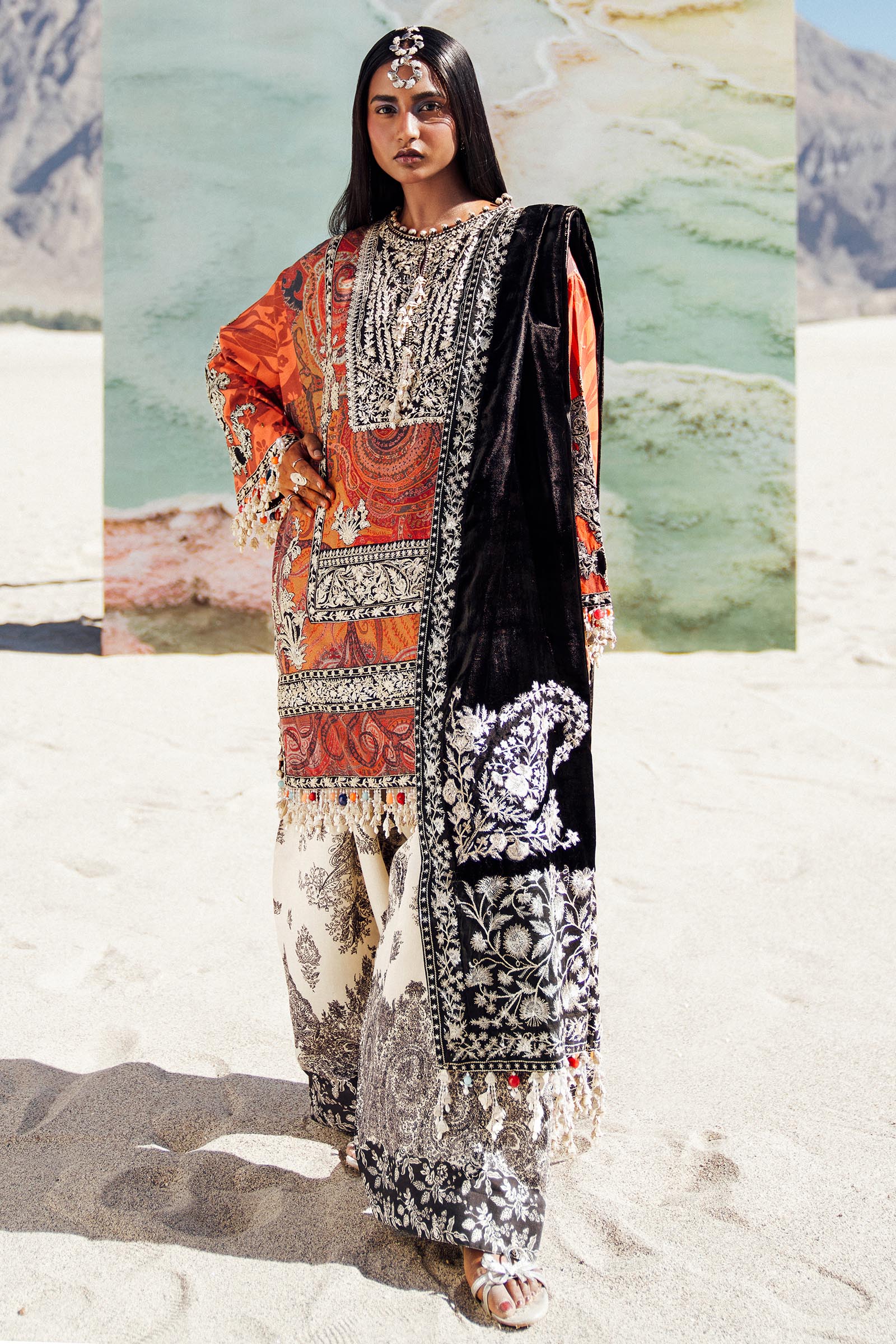 Sana Safinaz | Winter Shawl 24 | V241-007-3CP - Official Sana Safinaz stockist in UK - Sakeena London