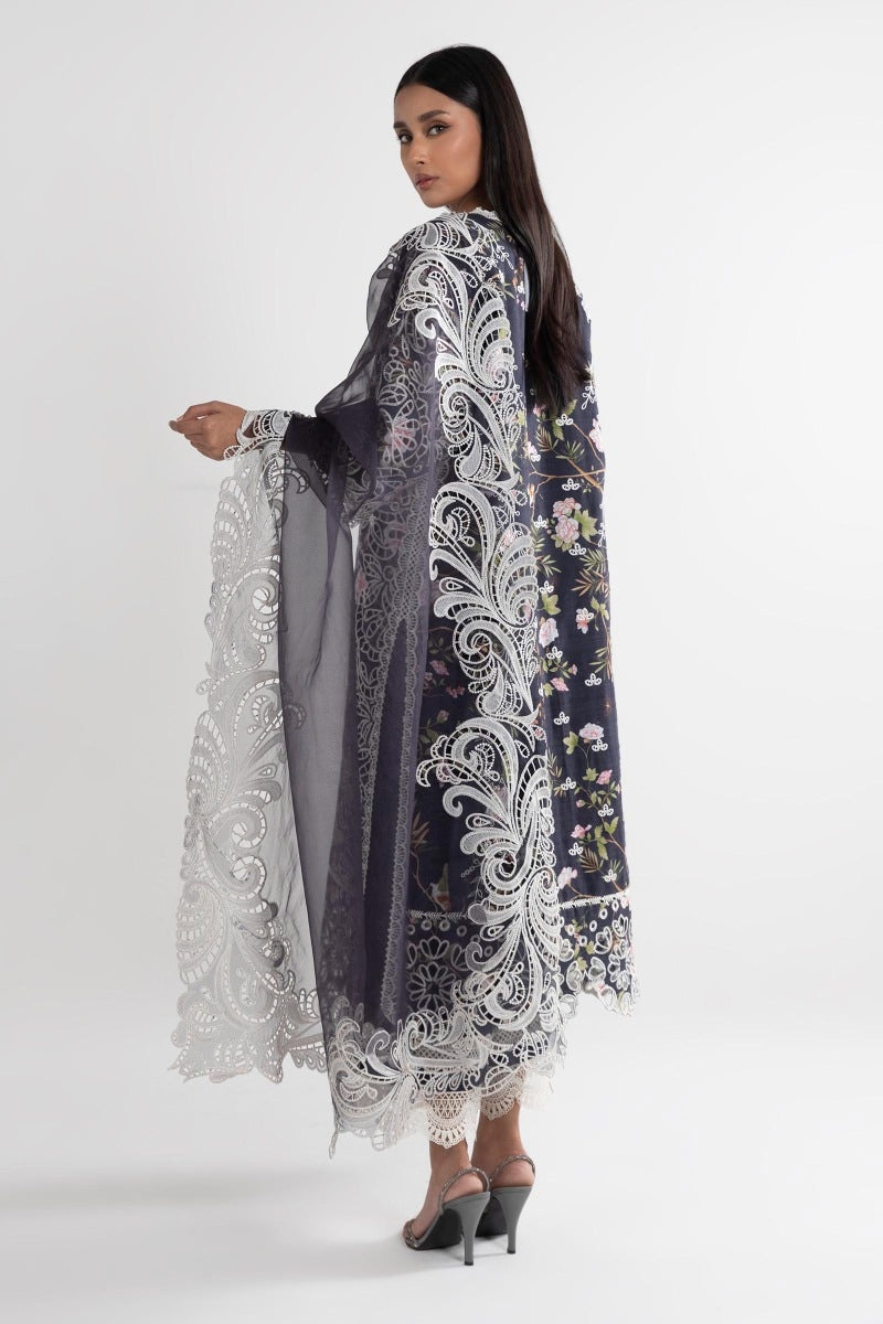 Sana Safinaz | Luxury Pret | FW23FOR130P3 - Official Sana Safinaz stockist in UK - Sakeena London