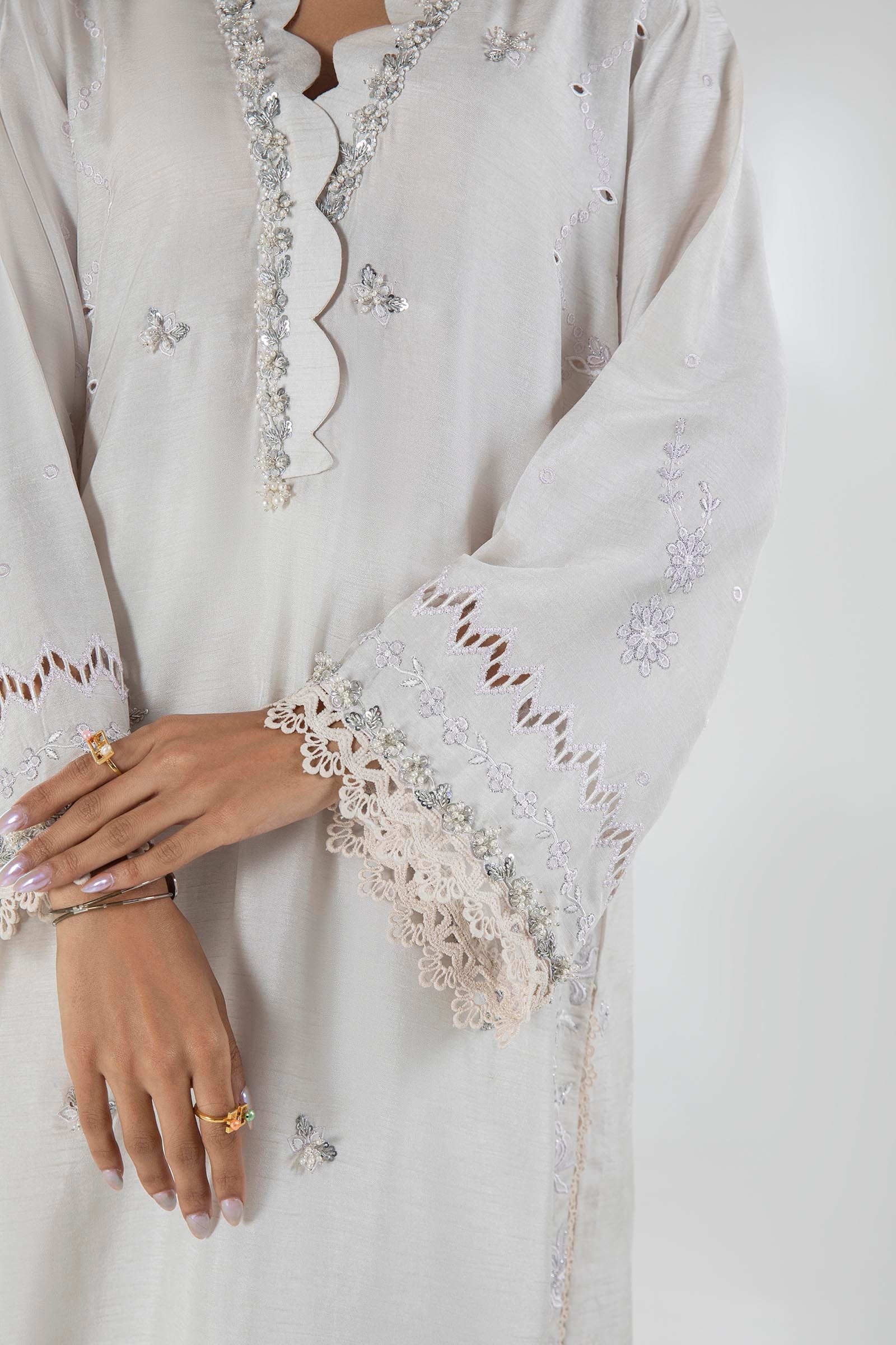Sana Safinaz | Luxury Pret | FW23FOR156P3 - Official Sana Safinaz stockist in UK - Sakeena London