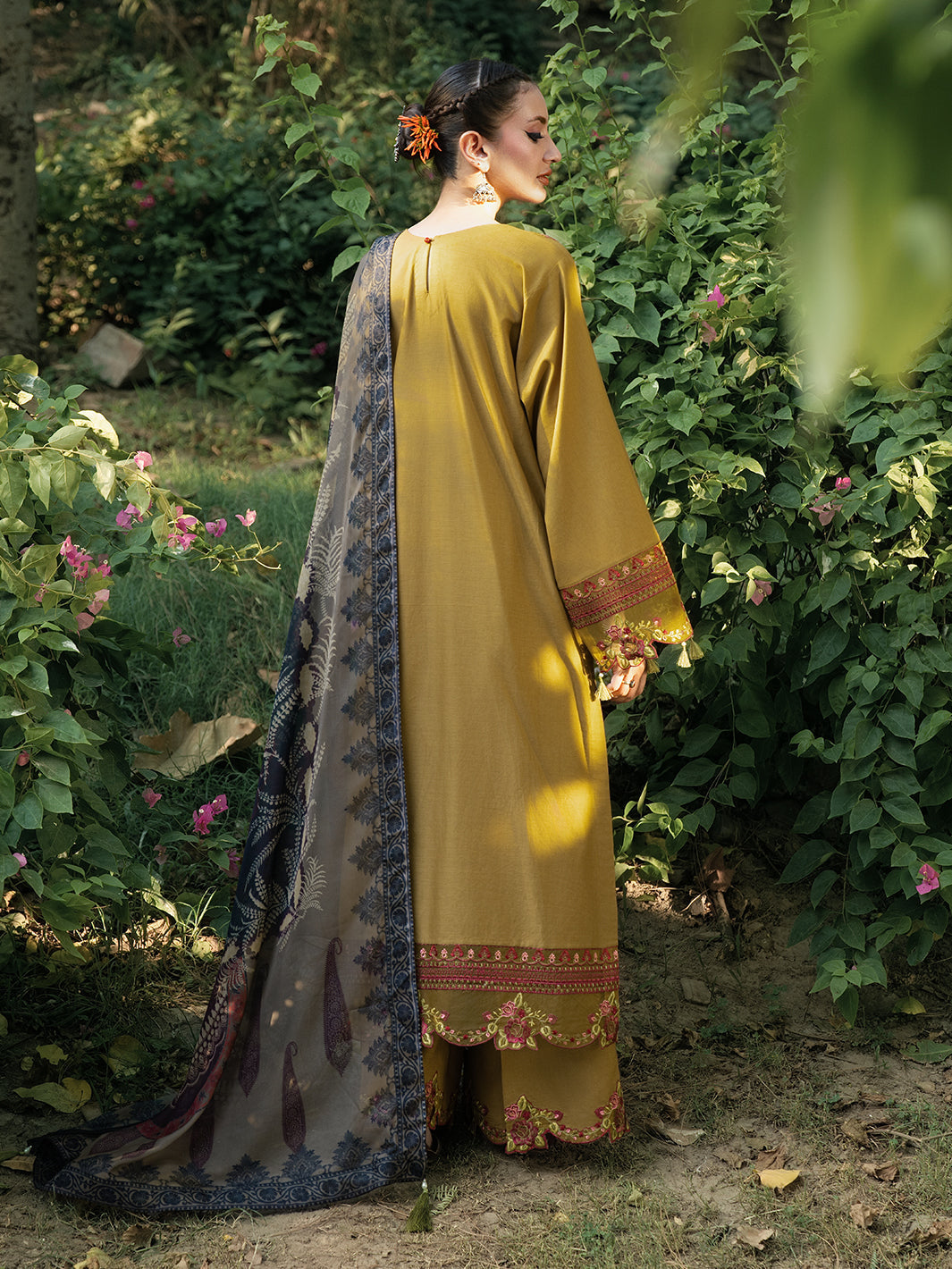 Hemstitch | The Garden Lawn | Sandalwood - Official Hemstitch stockist in UK - Sakeena London