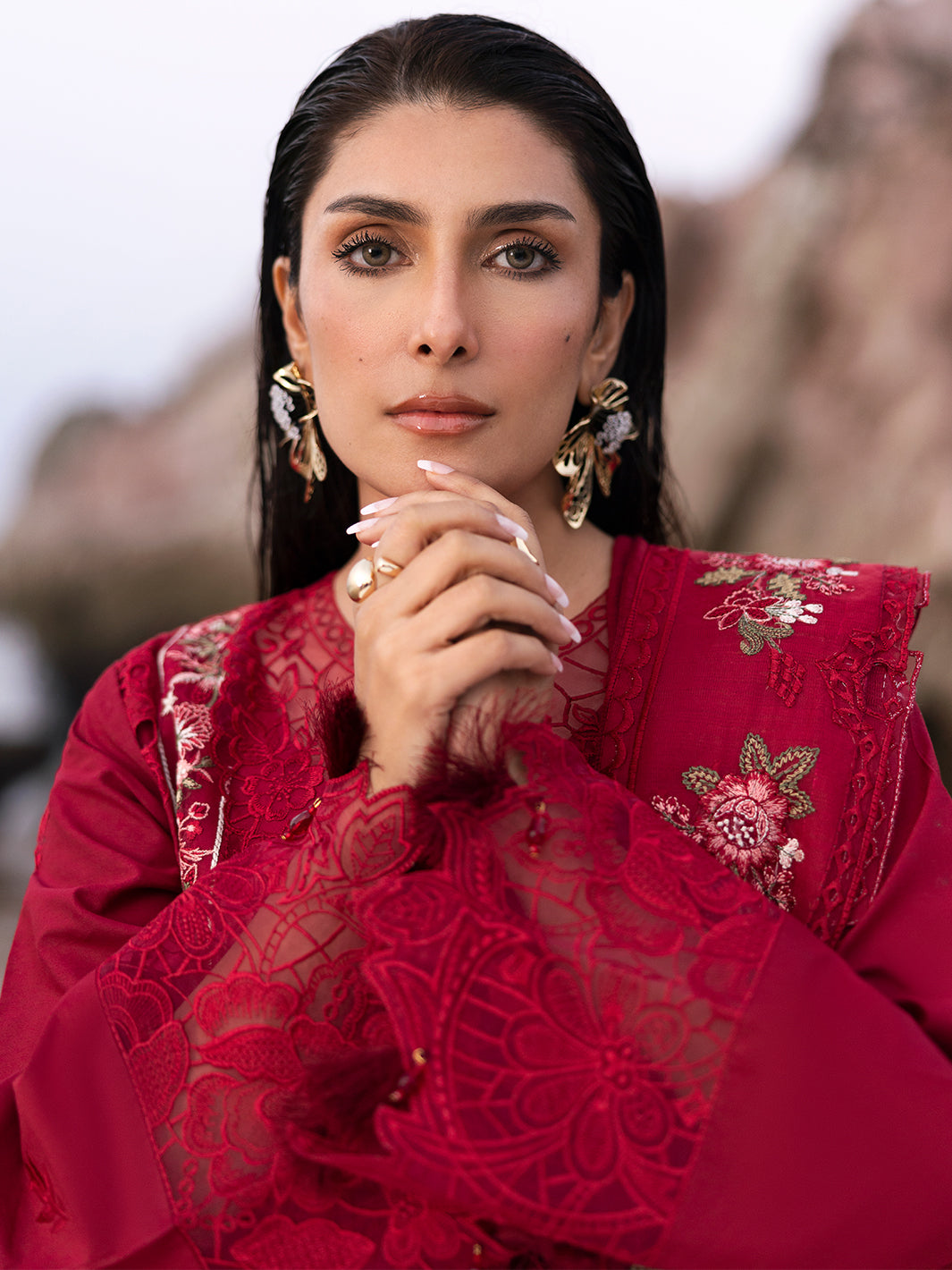 Mahnur | Sirena Luxury Lawn 25 | Scarlett - Official Mahnur stockist in UK - Sakeena London