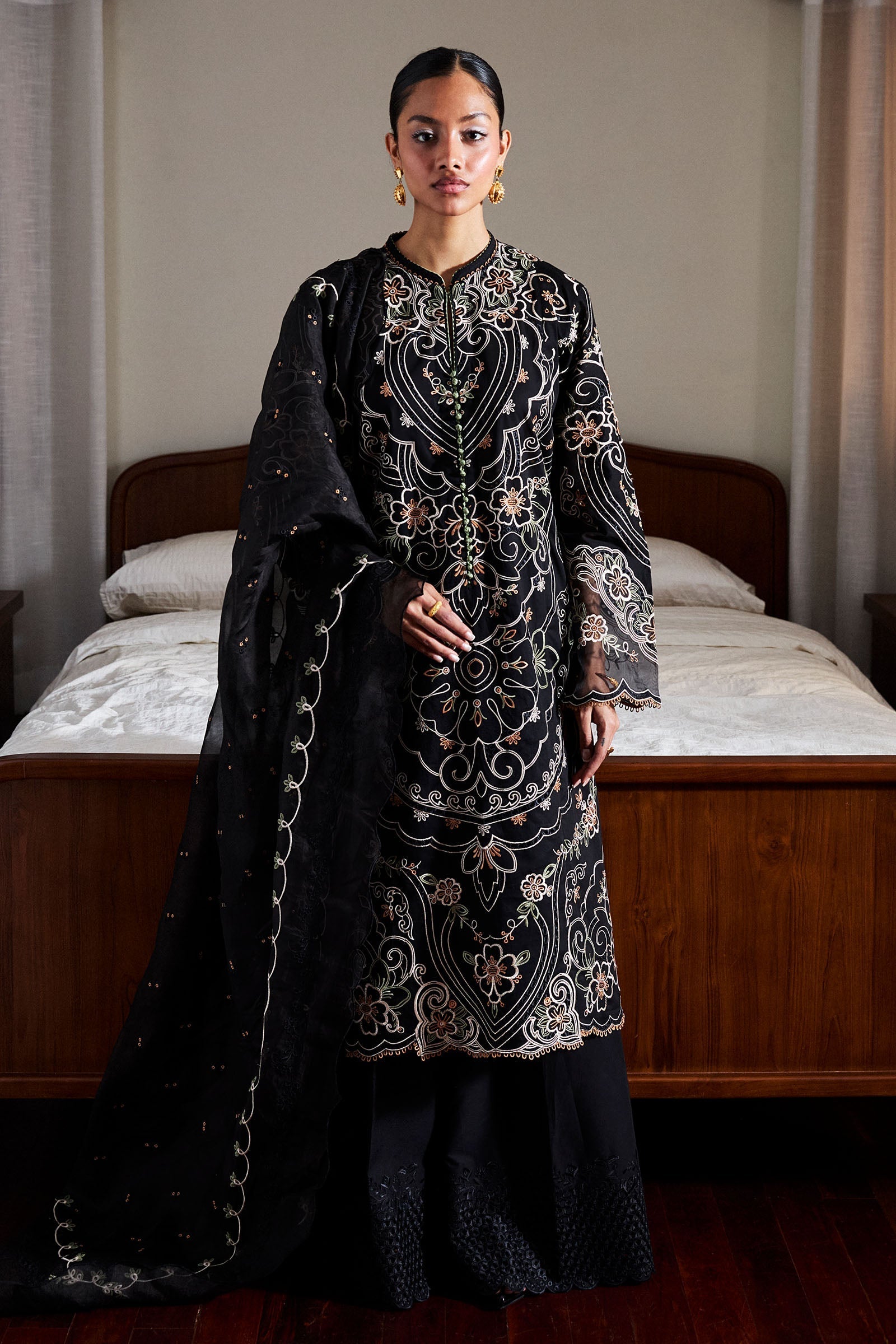 Zara Shahjahan | Satori 25 | Shizumi-4A - Official Zara Shahjahan stockist in UK - Sakeena London