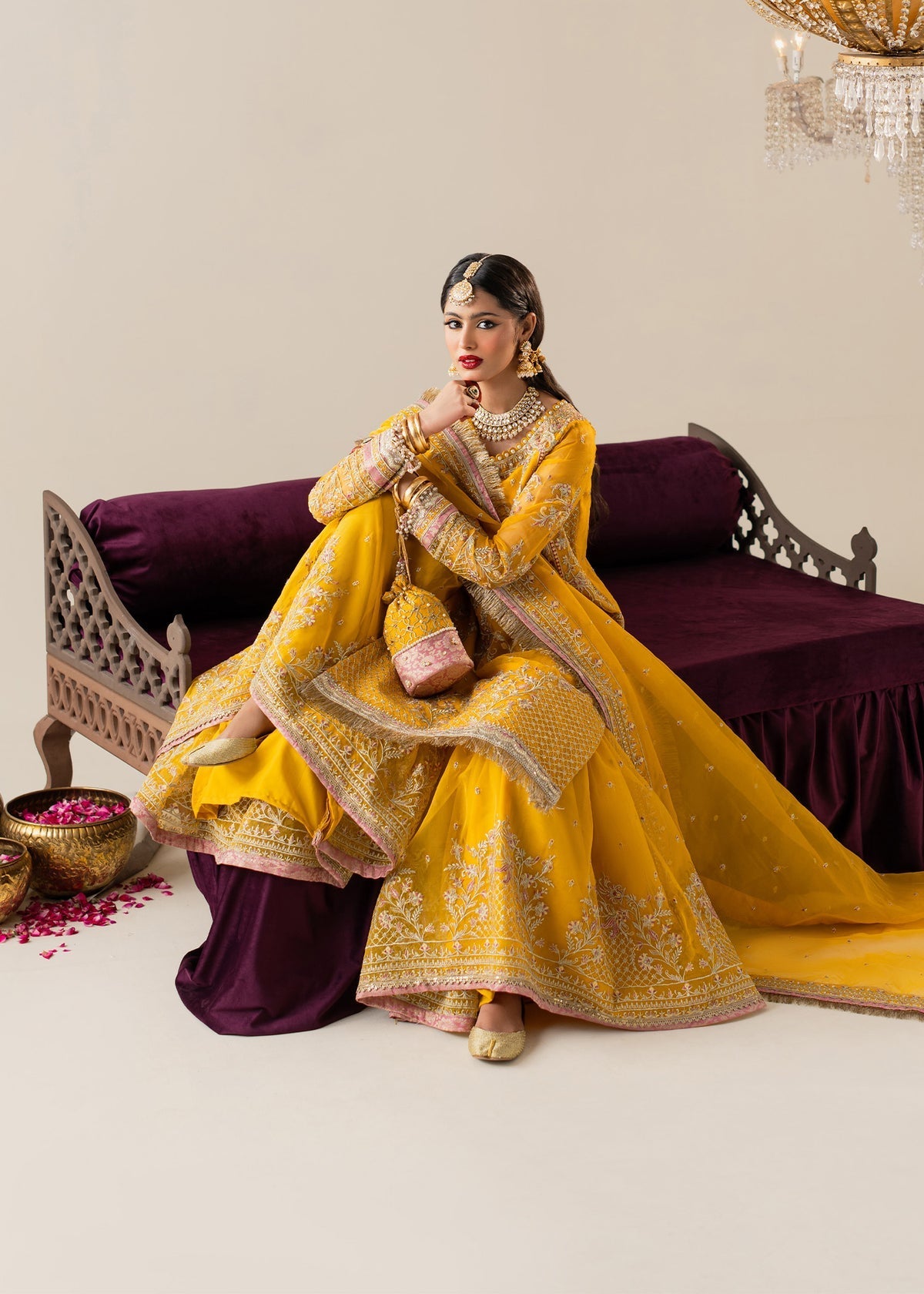 Shurooq | Zara Edit 24 | Sundul - Official Shurooq stockist in UK - Sakeena London