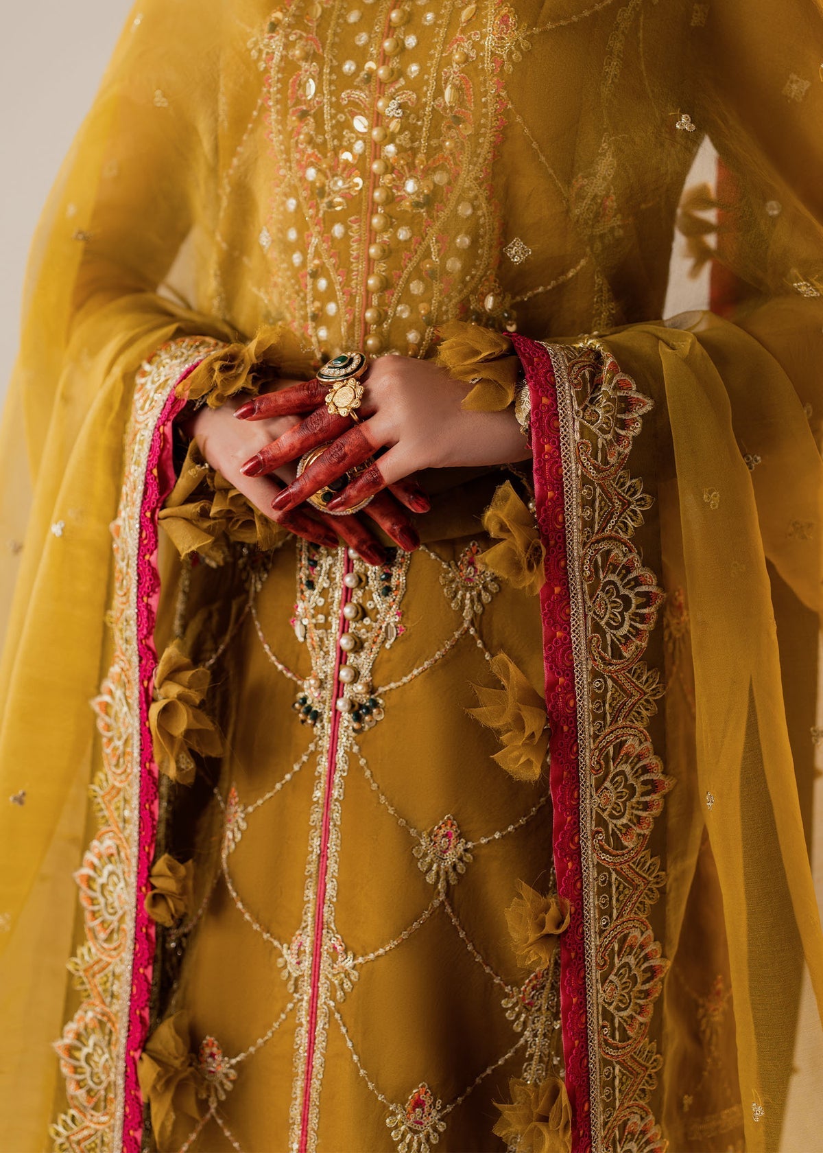 Shurooq | Zara Edit 24 | Keyseria - Official Shurooq stockist in UK - Sakeena London