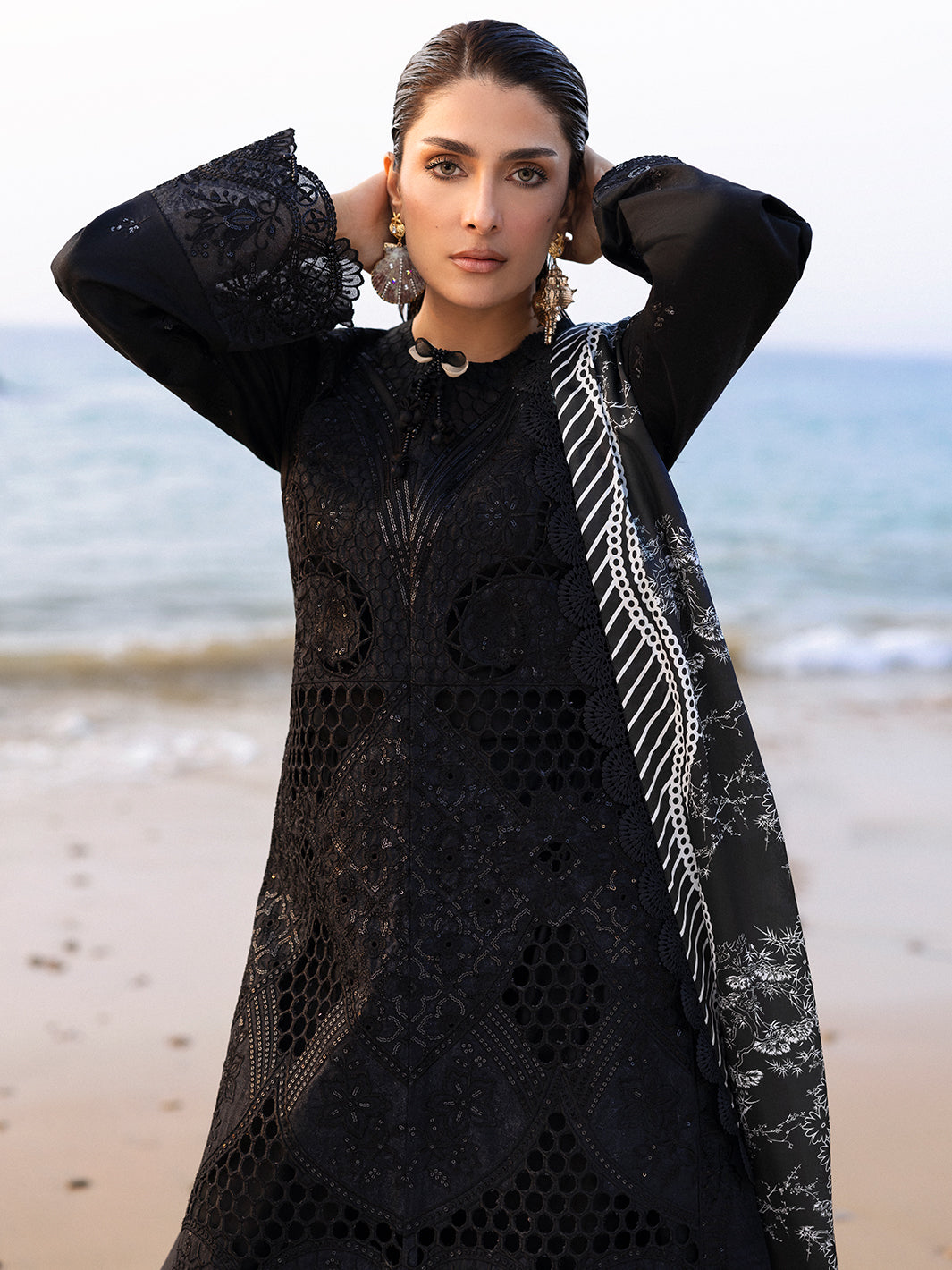 Mahnur | Sirena Luxury Lawn 25 | Sierra - Official Mahnur stockist in UK - Sakeena London