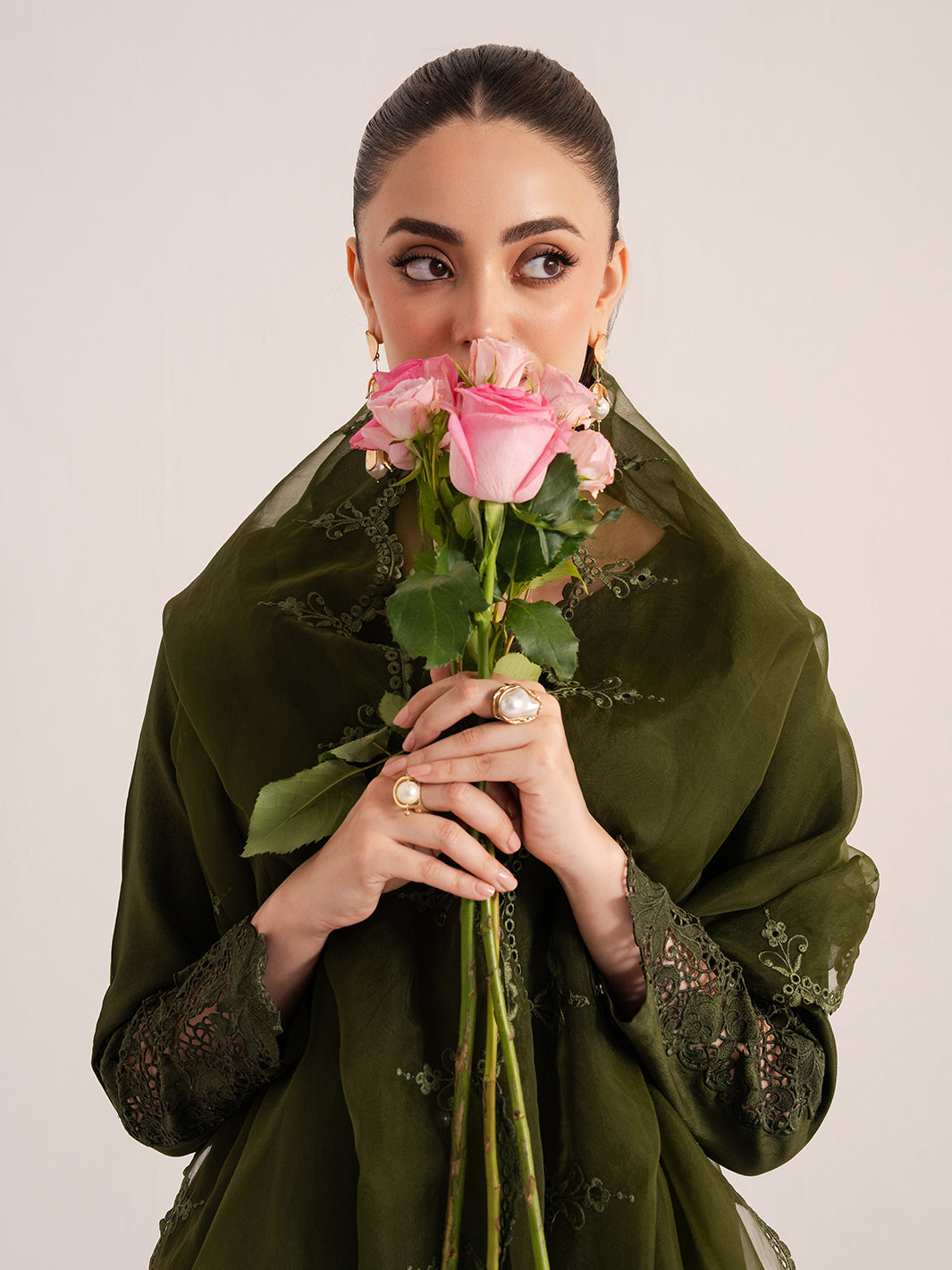 Izel | The Silk Chapter | Silken - Official Izel stockist in UK - Sakeena London