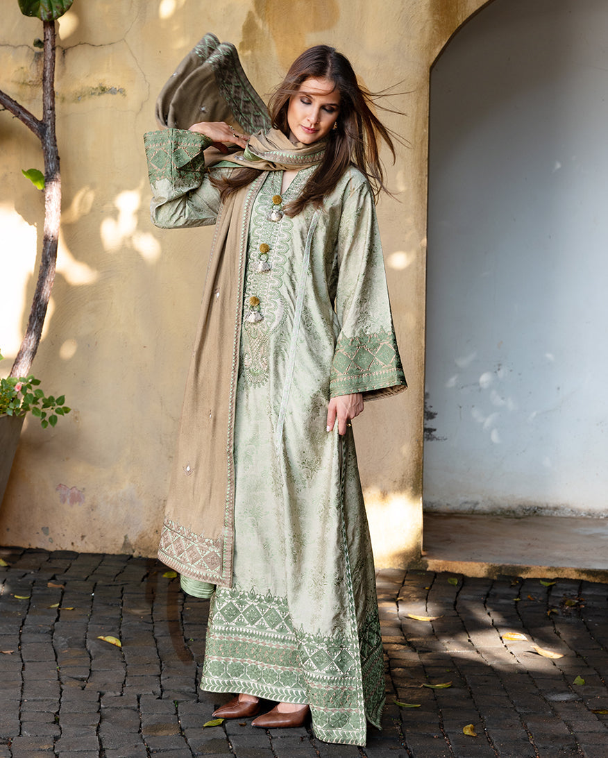 Mushq | Winter Broadway 25 | Solare - Official Mushq stockist in UK - Sakeena London