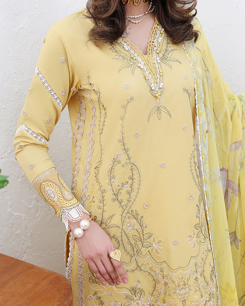 Roheenaz | Floral Reverie Luxury Lawn | Summer Glow