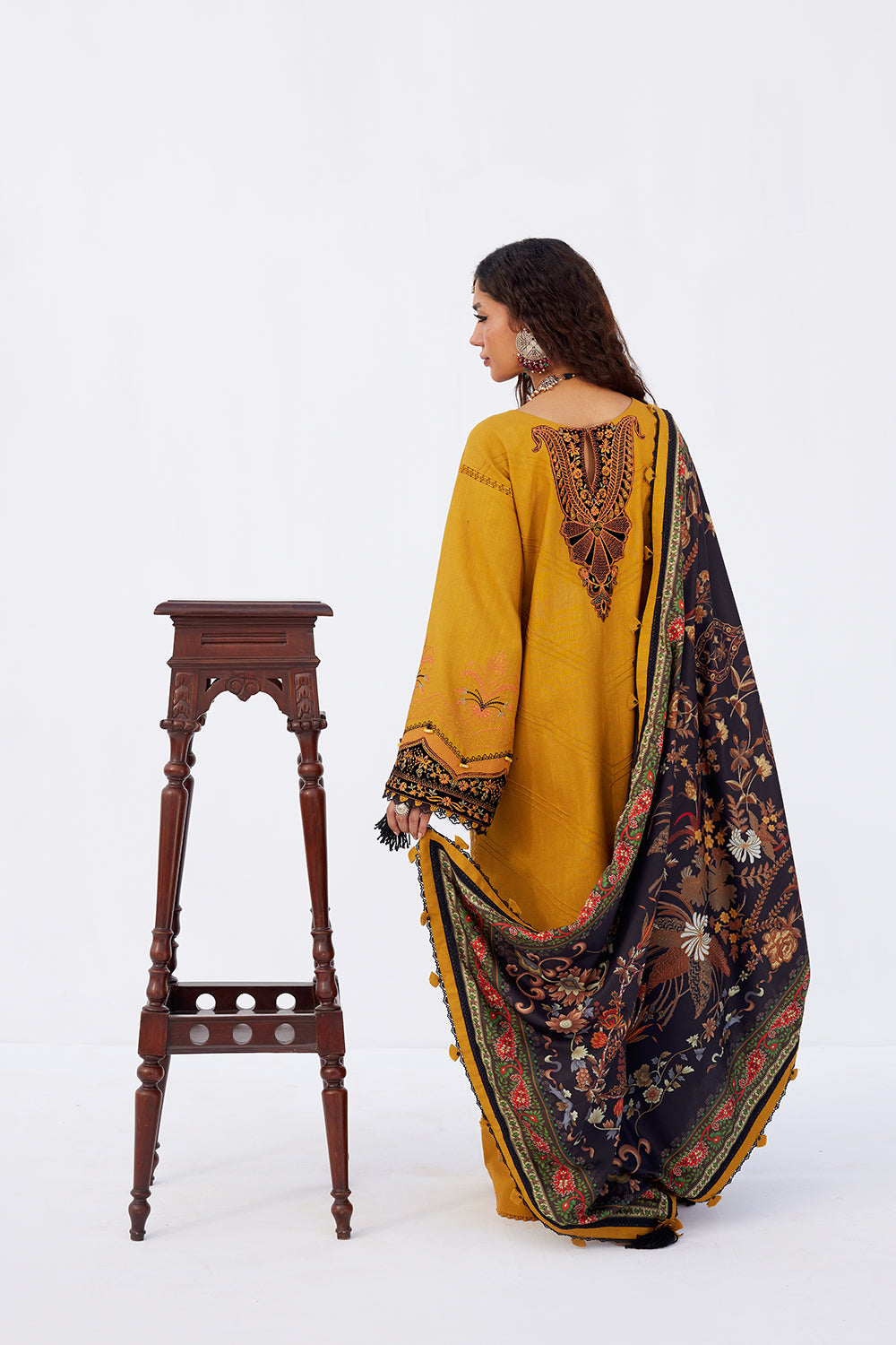 Saira Rizwan | Winter Khaddar 25 | ZARD-SRW25-03 - Official Saira Rizwan stockist in UK - Sakeena London
