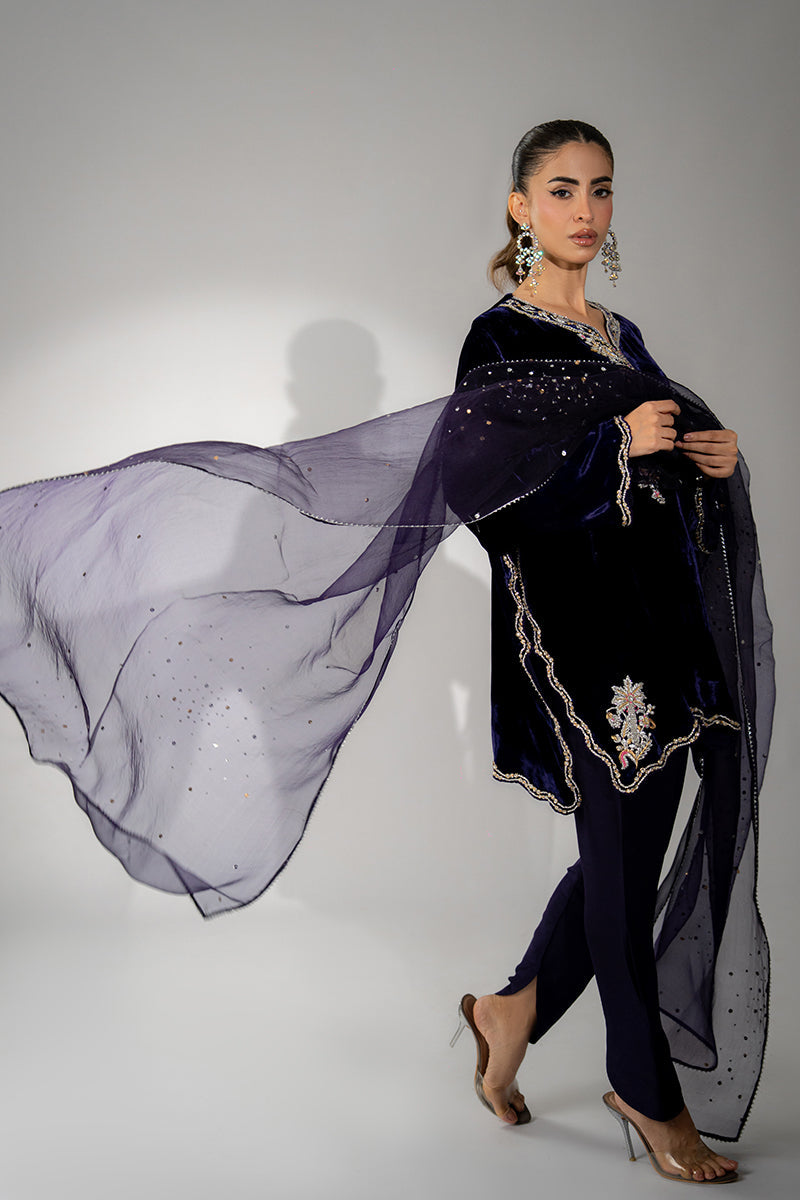 Mina Hassan | Winter 25 | Ushna - Official Mina Hassan stockist in UK - Sakeena London